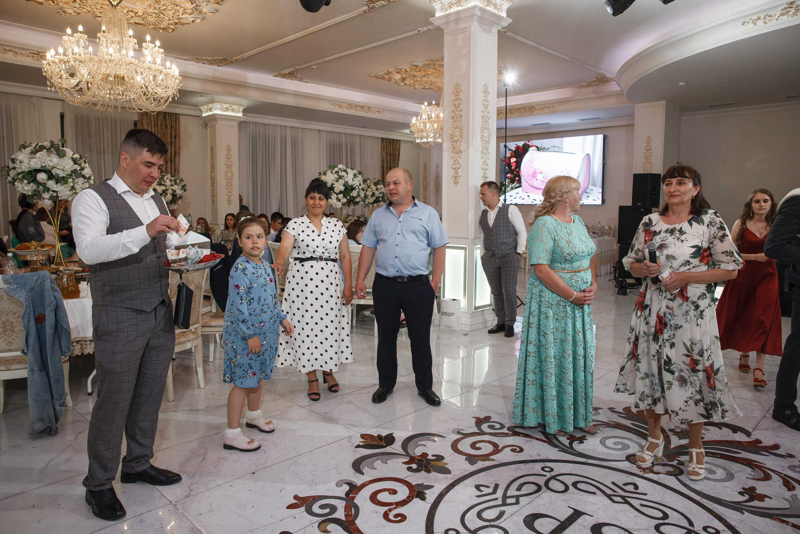 Фотосъемка татарской свадьбы. Свадебный и репортажный фотограф (Москва, Королев и другие)