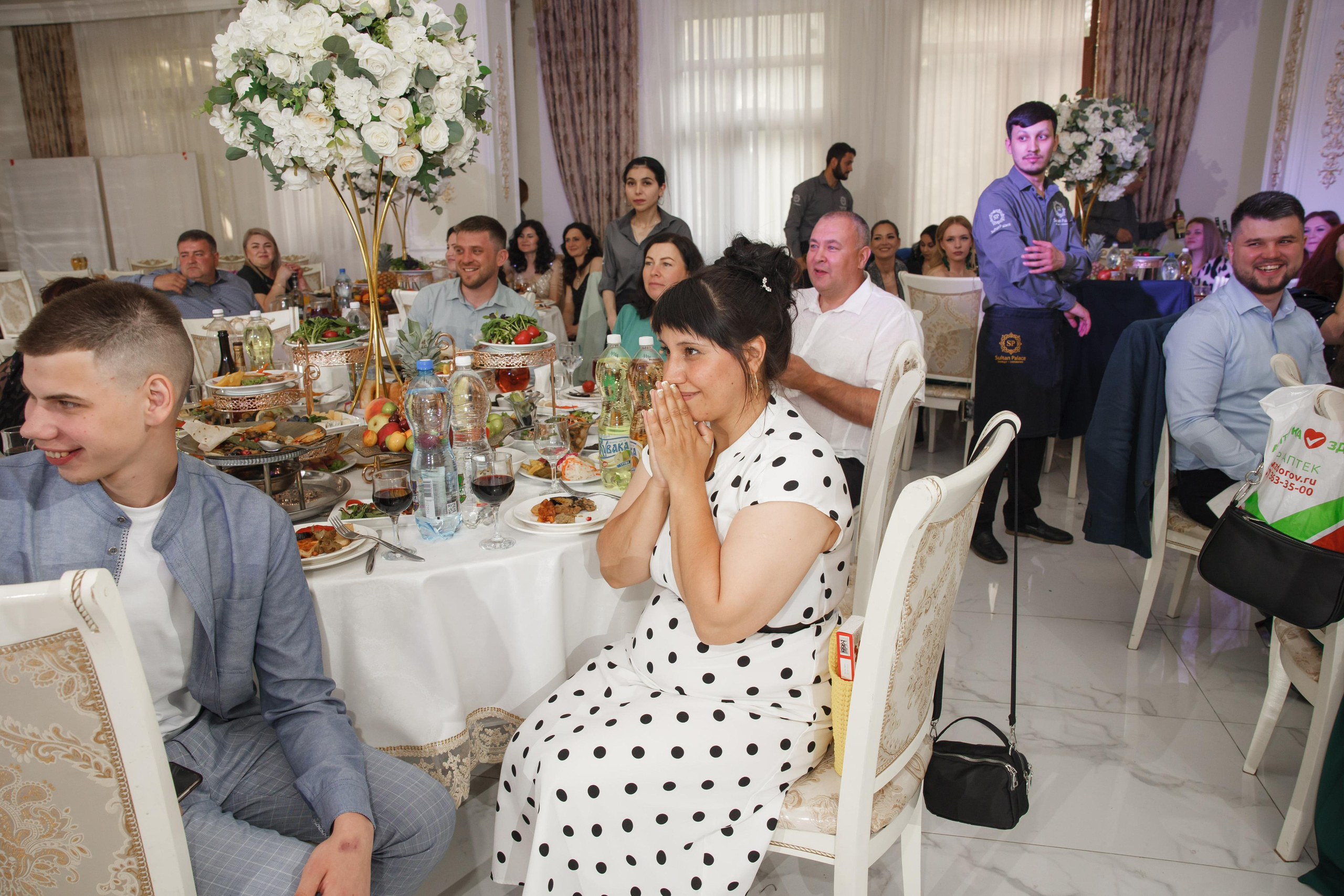 Фотосъемка татарской свадьбы. Свадебный и репортажный фотограф (Москва, Королев и другие)