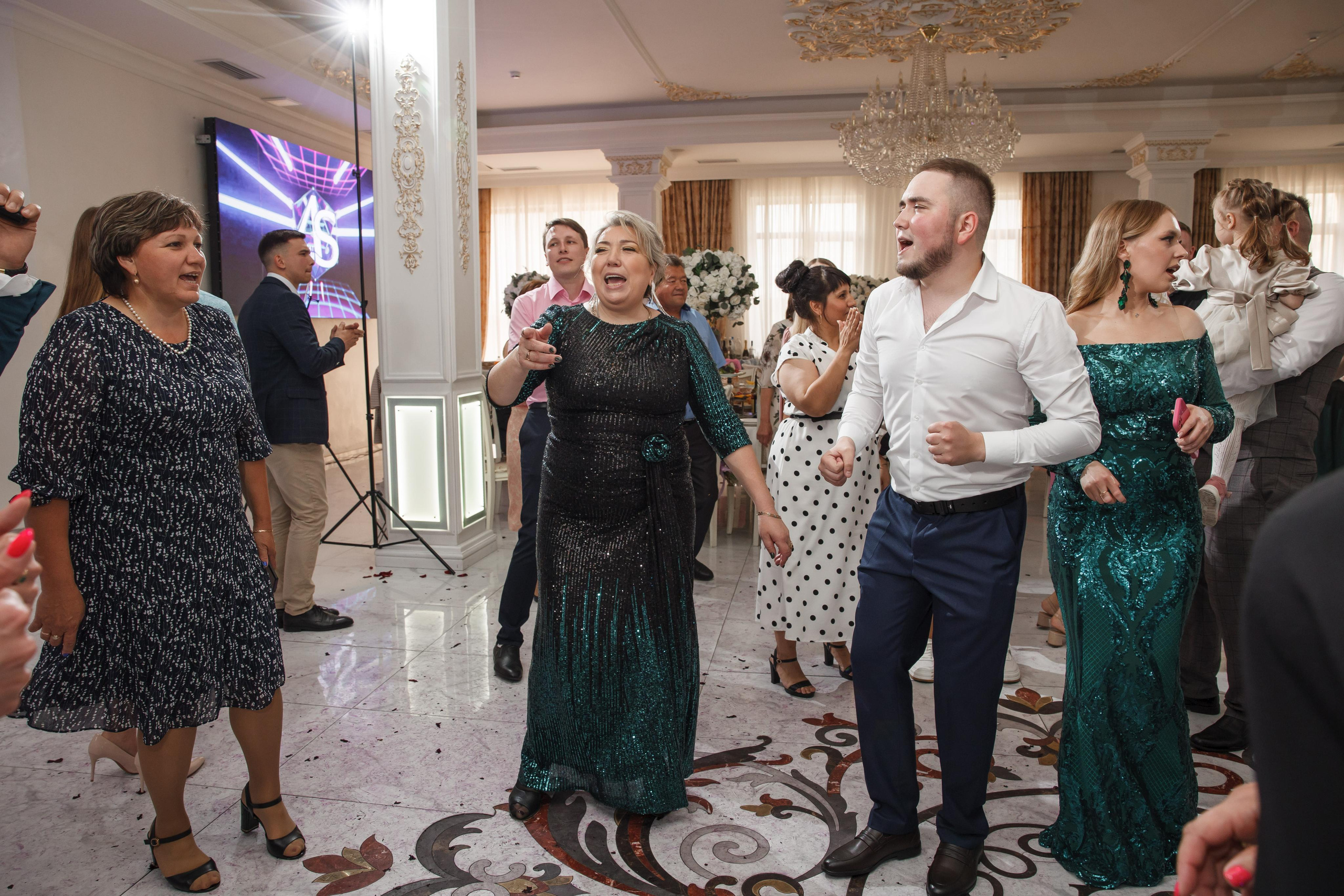 Фотосъемка татарской свадьбы. Свадебный и репортажный фотограф (Москва, Королев и другие)