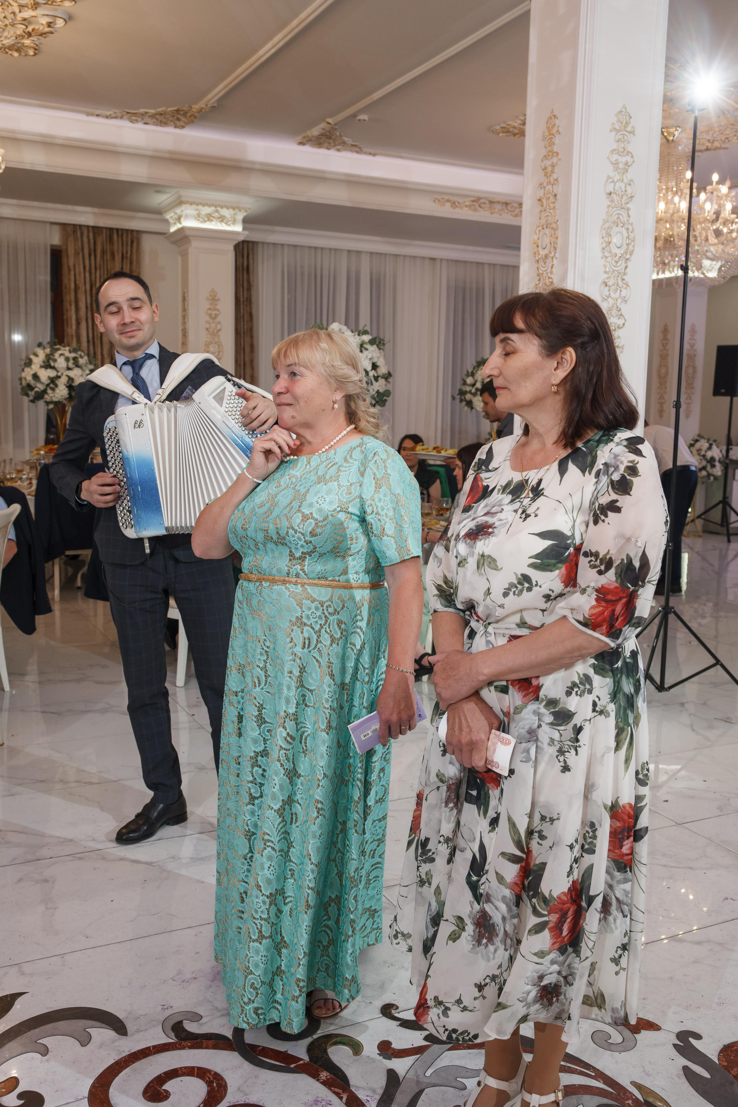 Фотосъемка татарской свадьбы. Свадебный и репортажный фотограф (Москва, Королев и другие)