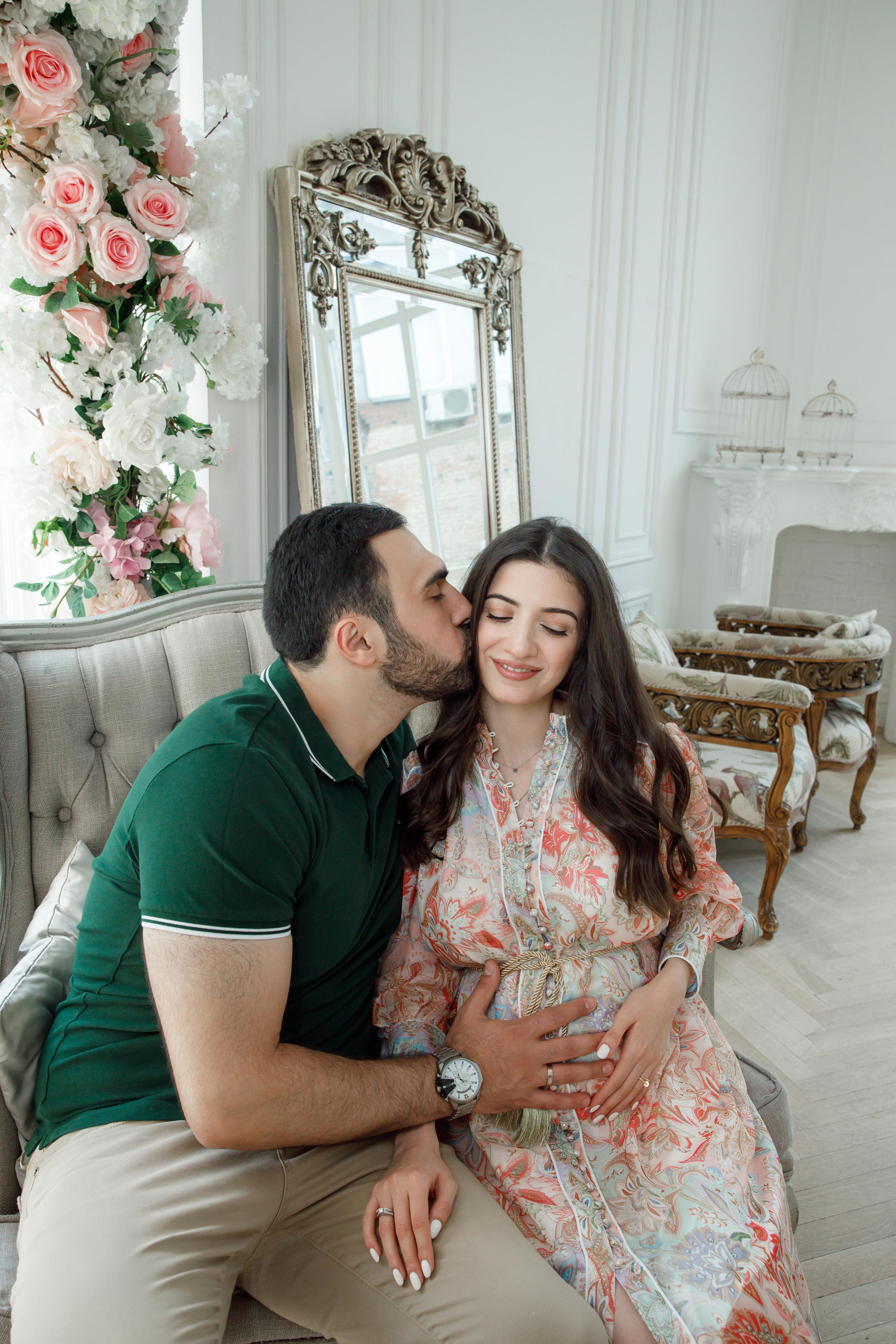 Фотосессия беременности в Famous Studios. Свадебный и репортажный фотограф (Москва, Королев и другие)