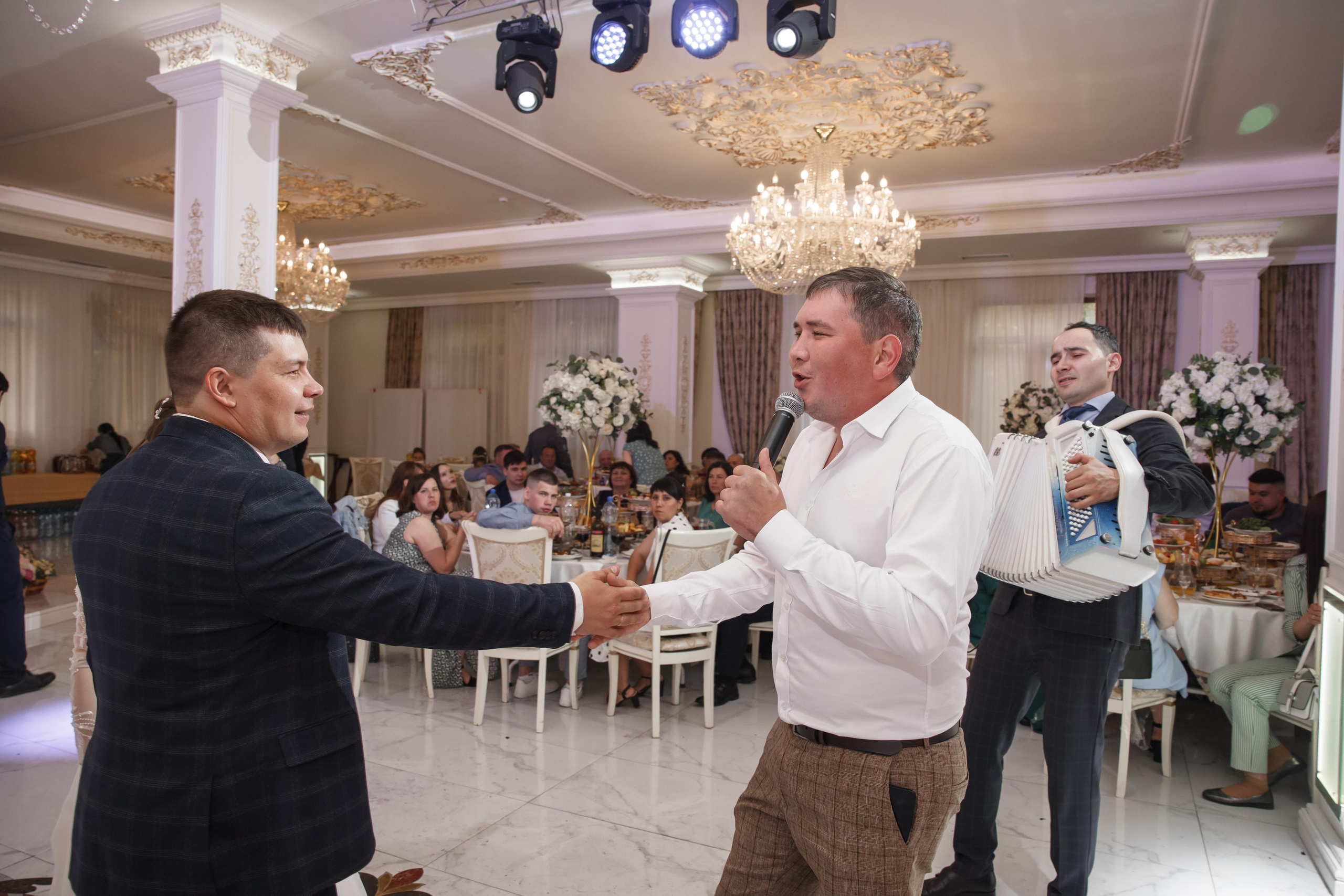 Фотосъемка татарской свадьбы. Свадебный и репортажный фотограф (Москва, Королев и другие)