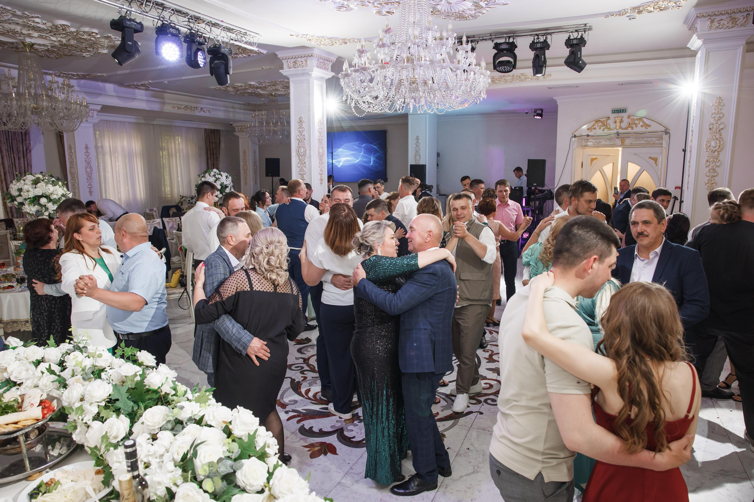 Фотосъемка татарской свадьбы. Свадебный и репортажный фотограф (Москва, Королев и другие)