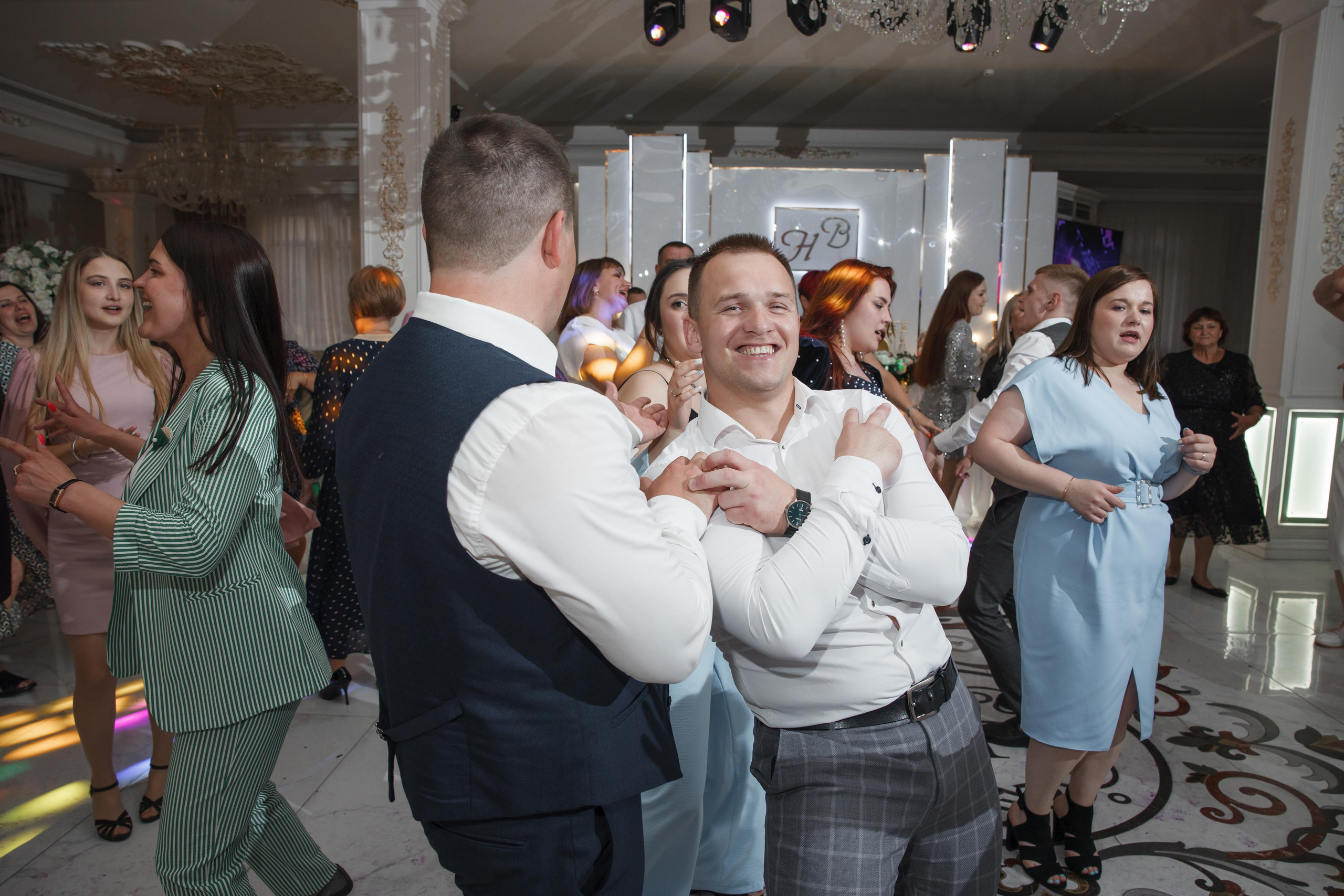 Фотосъемка татарской свадьбы. Свадебный и репортажный фотограф (Москва, Королев и другие)