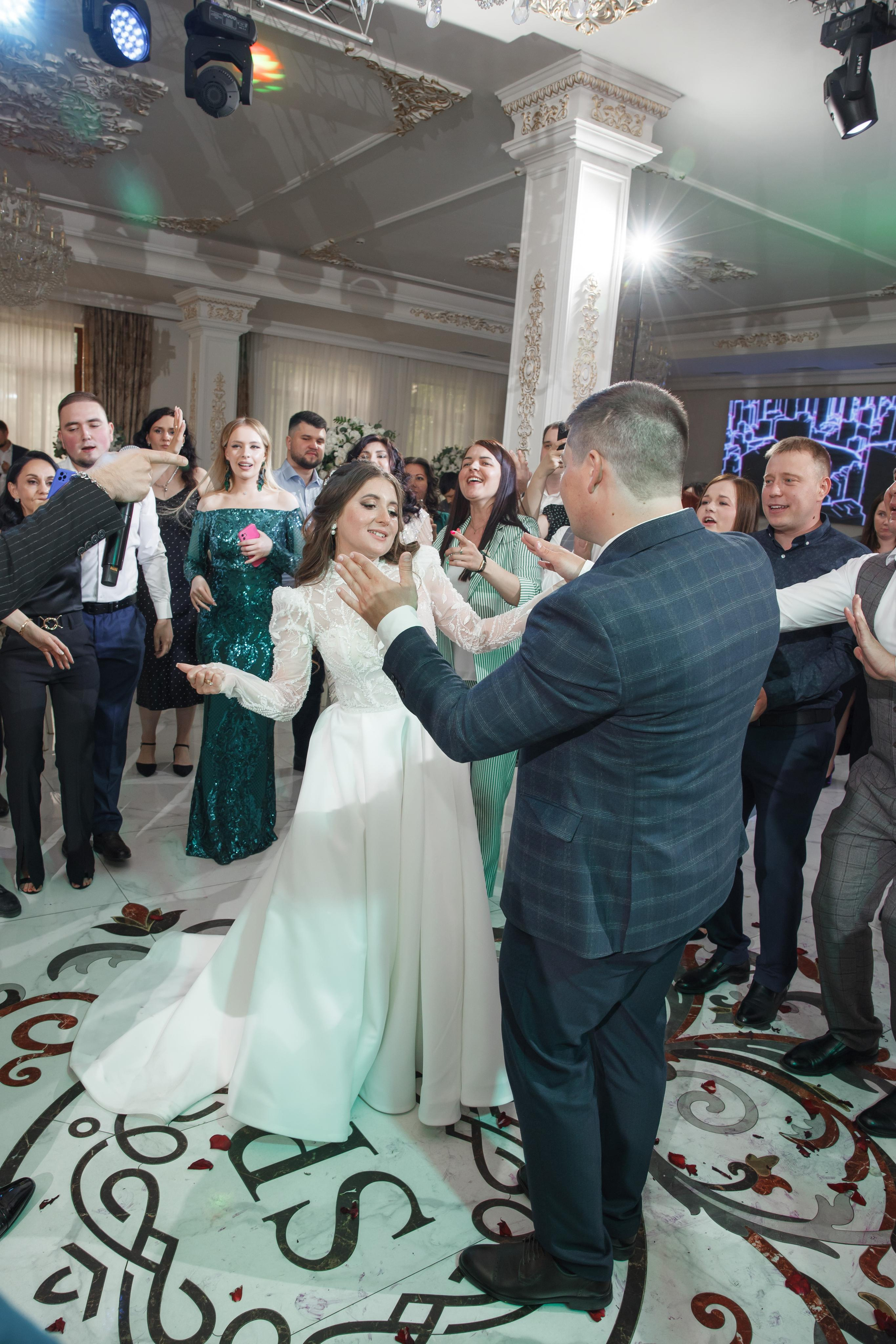 Фотосъемка татарской свадьбы. Свадебный и репортажный фотограф (Москва, Королев и другие)