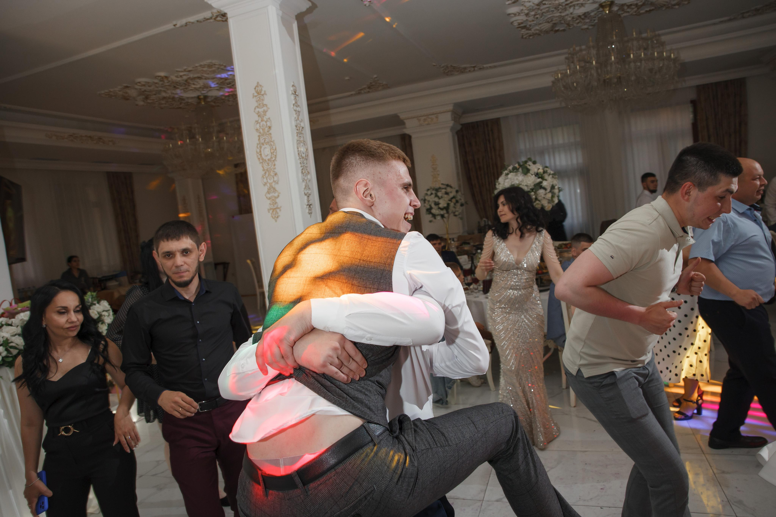 Фотосъемка татарской свадьбы. Свадебный и репортажный фотограф (Москва, Королев и другие)
