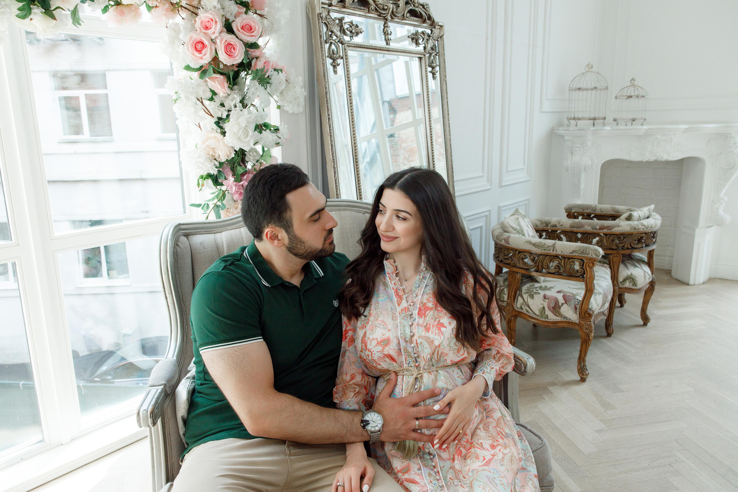 Фотосессия беременности в Famous Studios. Свадебный и репортажный фотограф (Москва, Королев и другие)