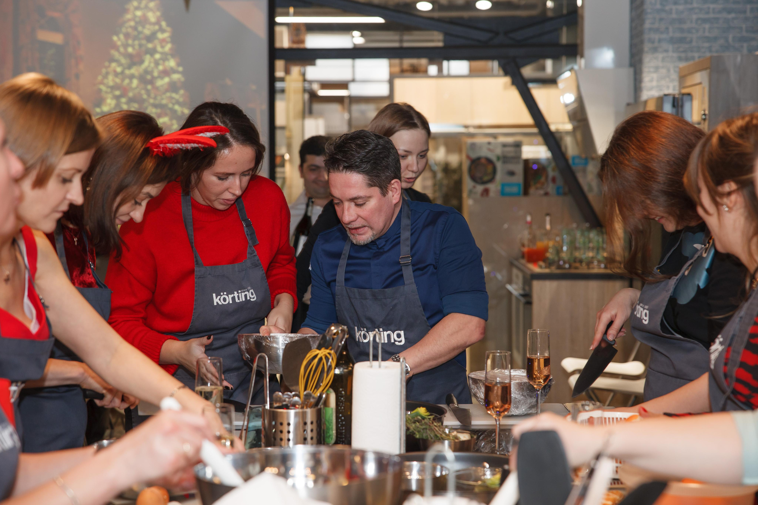 Фотосъемка корпоративного мастер-класса по приготовлению блюд. Свадебный и репортажный фотограф (Москва, Королев и другие)