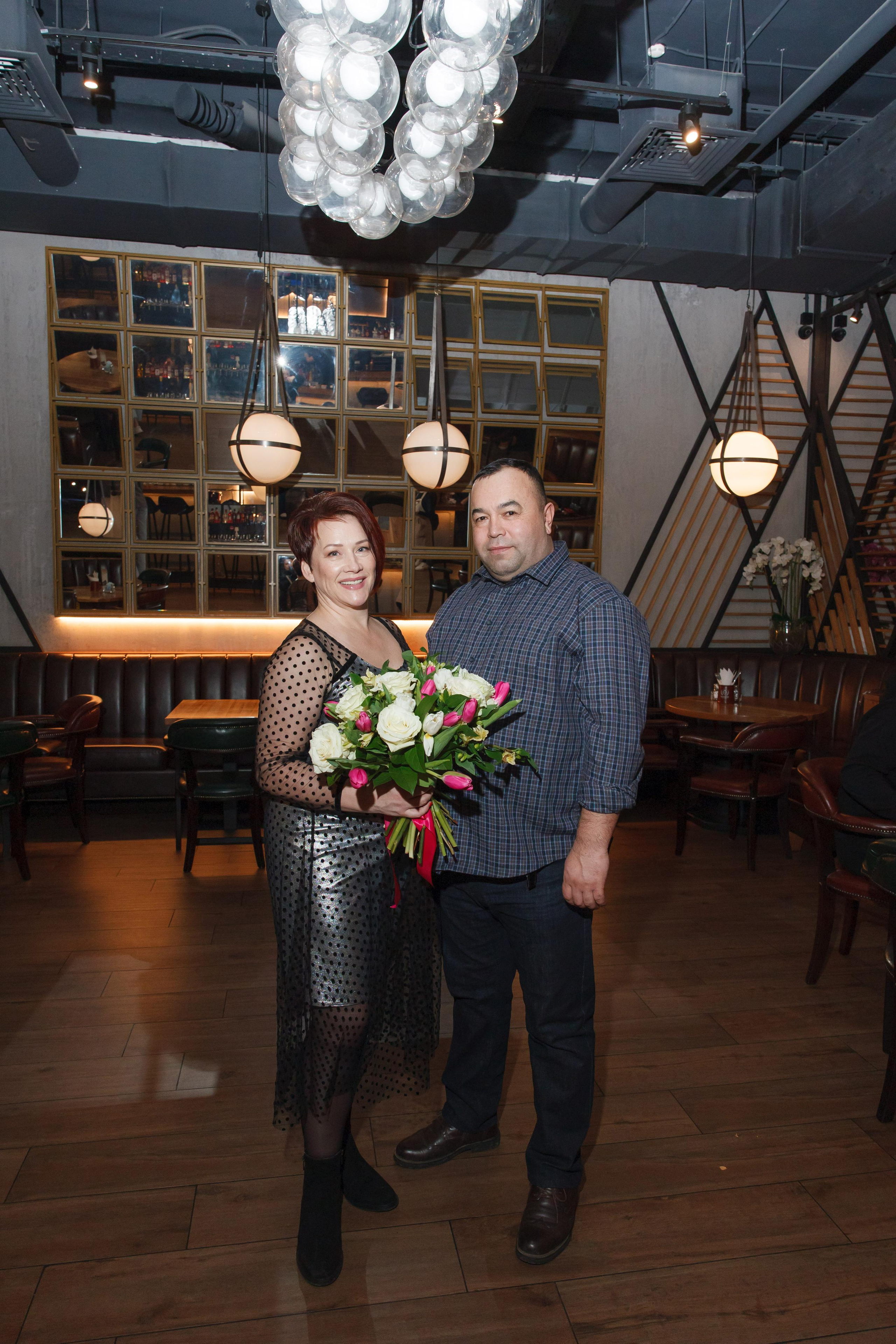 ДР, ресторан «Колбасофф», ТЦ «Красный кит». Свадебный и репортажный фотограф (Москва, Королев и другие)