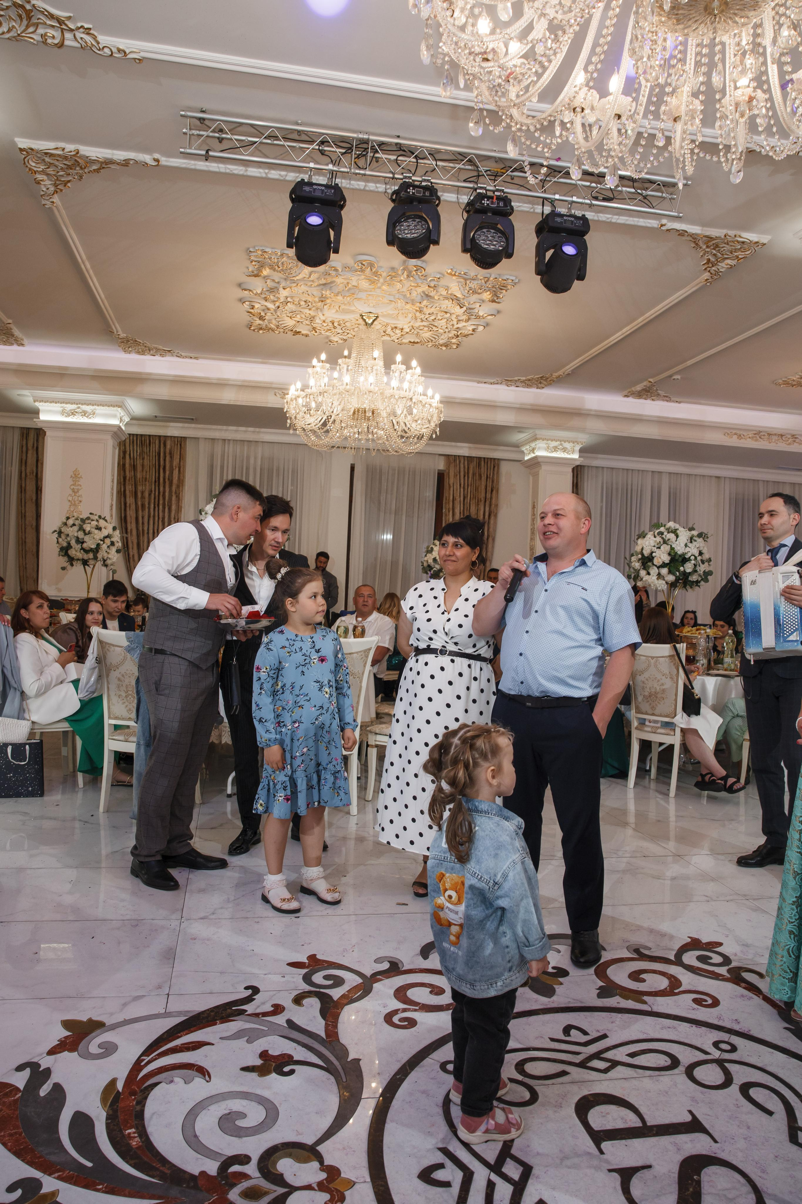 Фотосъемка татарской свадьбы. Свадебный и репортажный фотограф (Москва, Королев и другие)