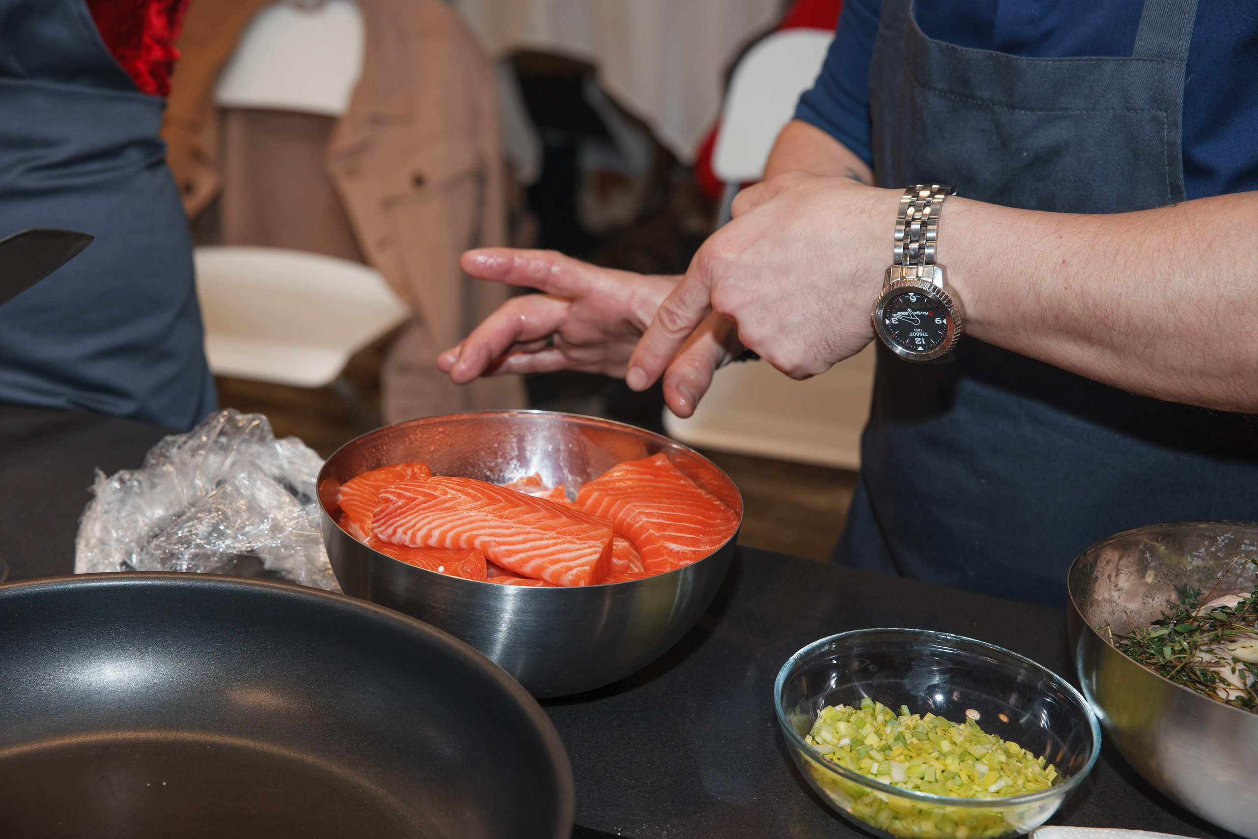 Фотосъемка корпоративного мастер-класса по приготовлению блюд. Свадебный и репортажный фотограф (Москва, Королев и другие)