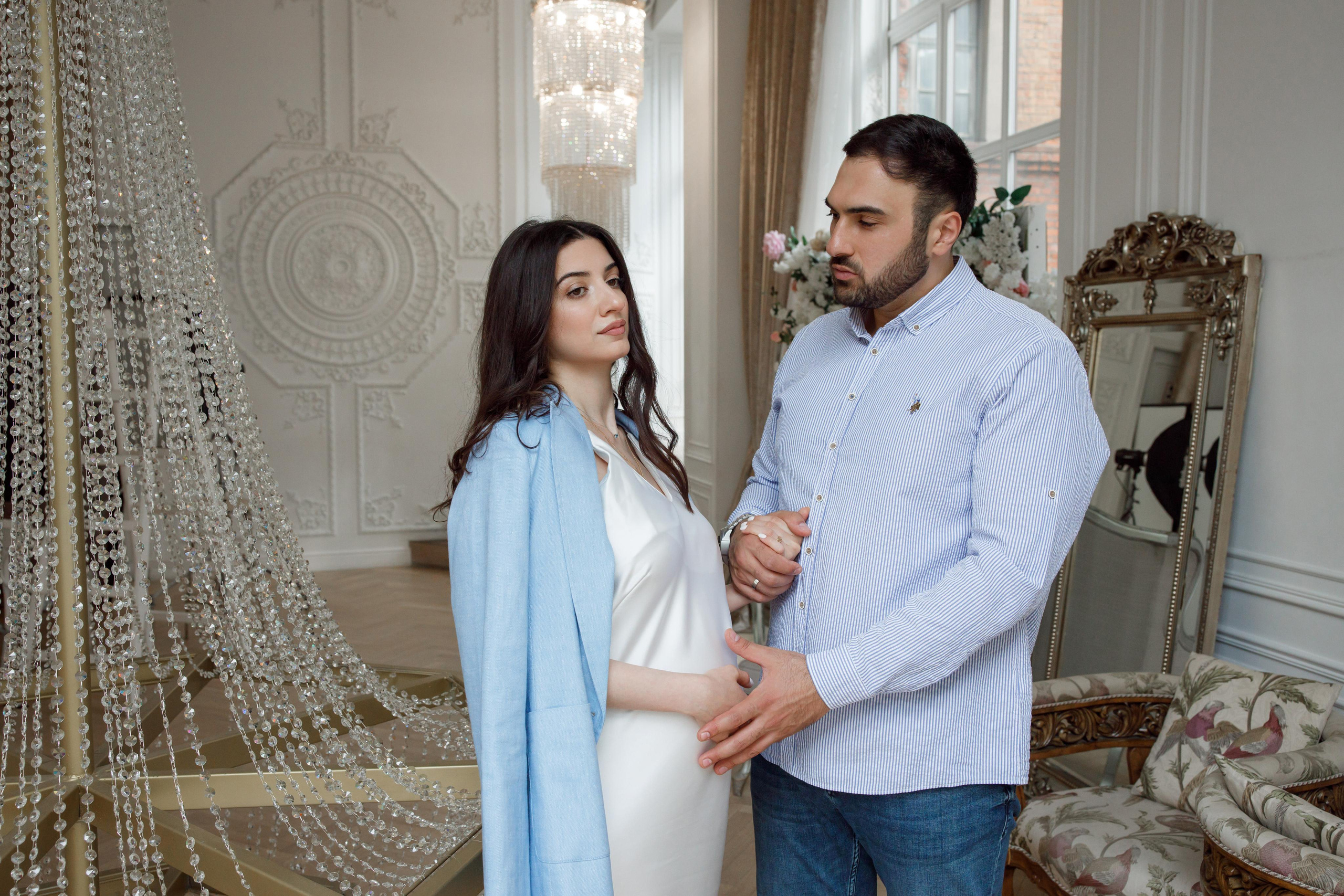 Фотосессия беременности в Famous Studios. Свадебный и репортажный фотограф (Москва, Королев и другие)