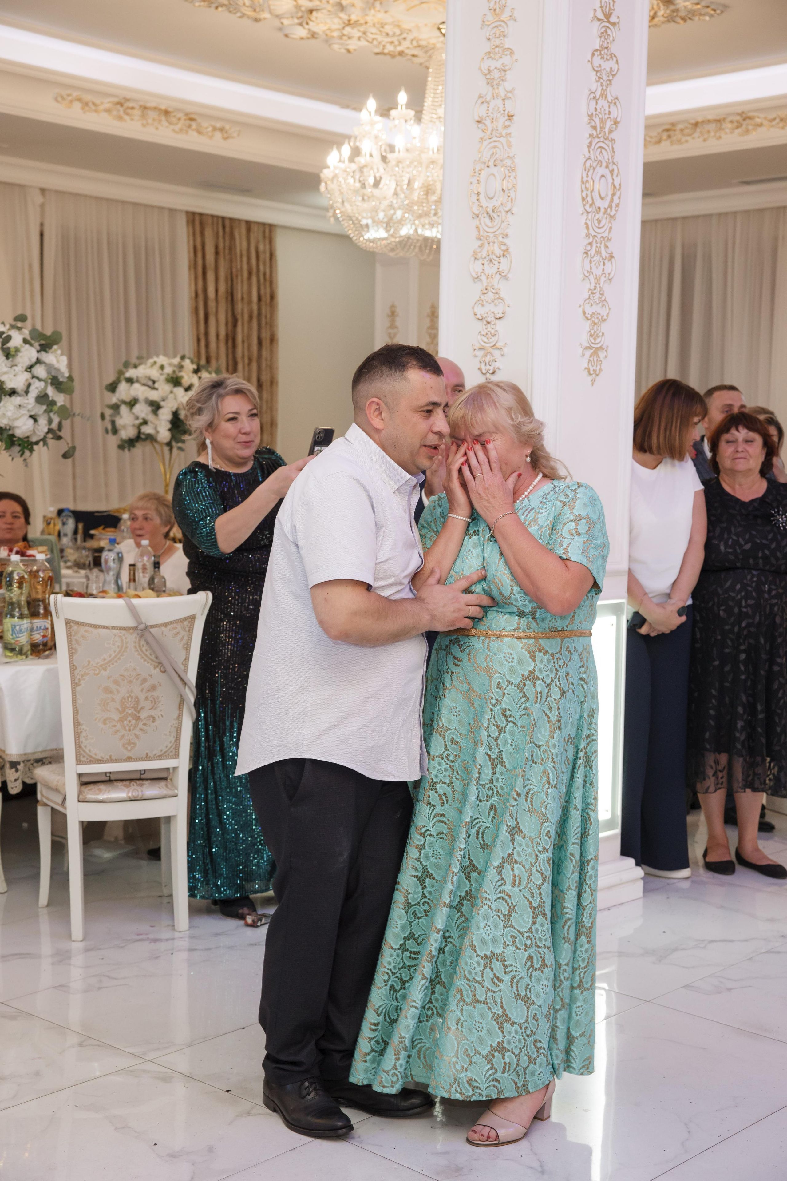 Фотосъемка татарской свадьбы. Свадебный и репортажный фотограф (Москва, Королев и другие)