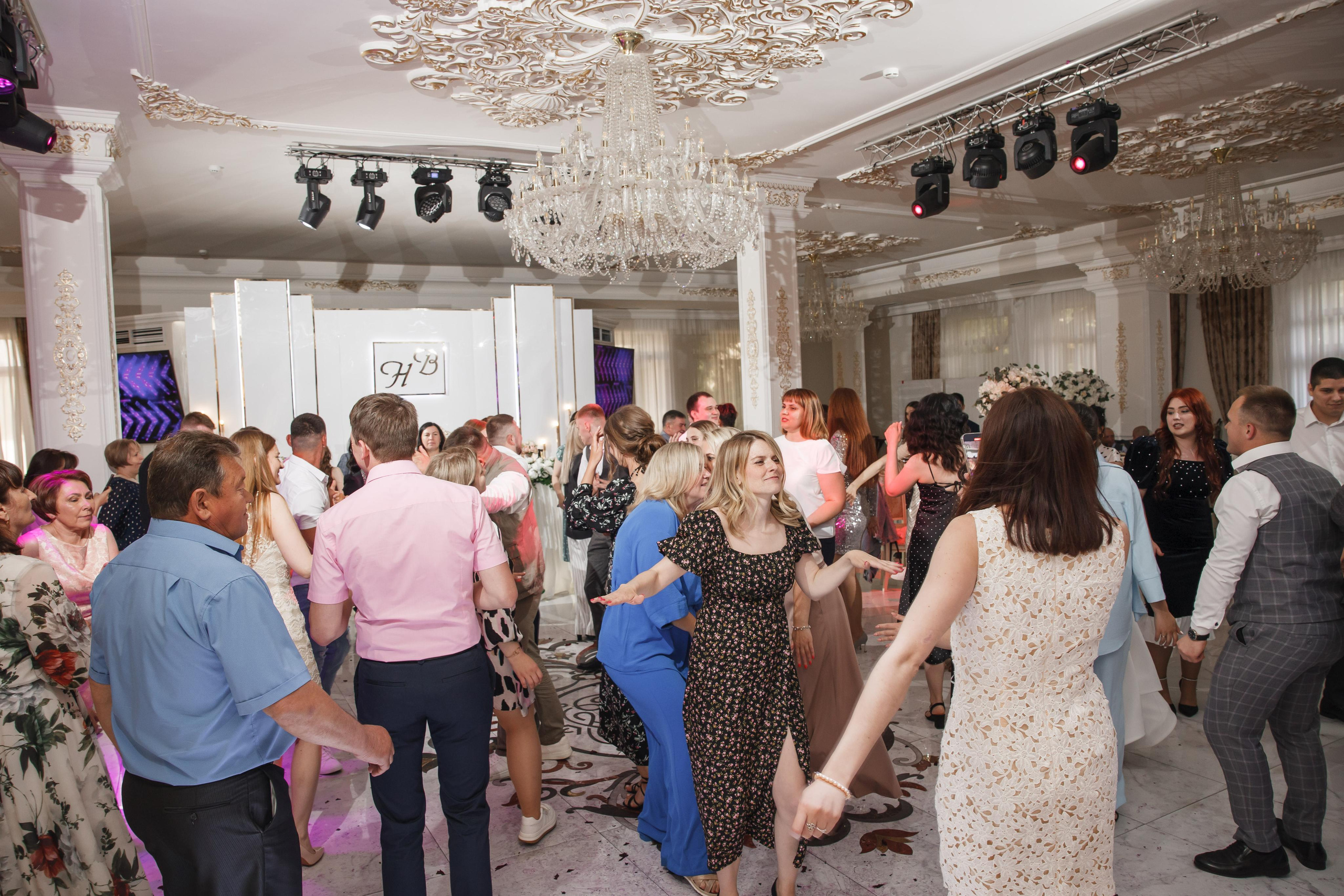 Фотосъемка татарской свадьбы. Свадебный и репортажный фотограф (Москва, Королев и другие)