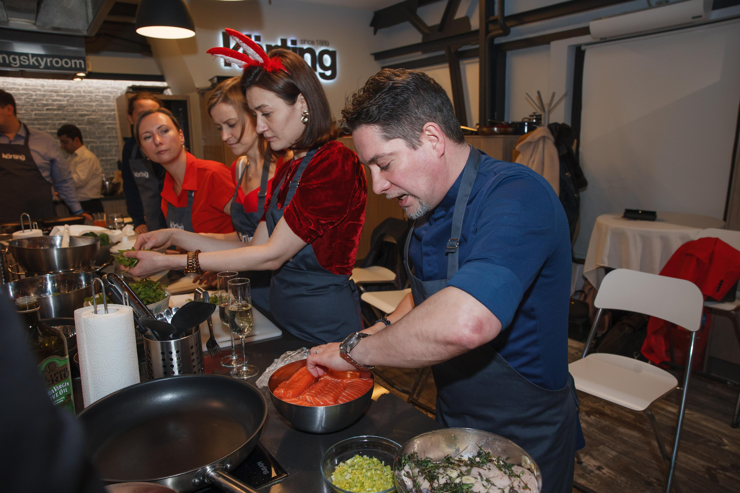 Фотосъемка корпоративного мастер-класса по приготовлению блюд. Свадебный и репортажный фотограф (Москва, Королев и другие)