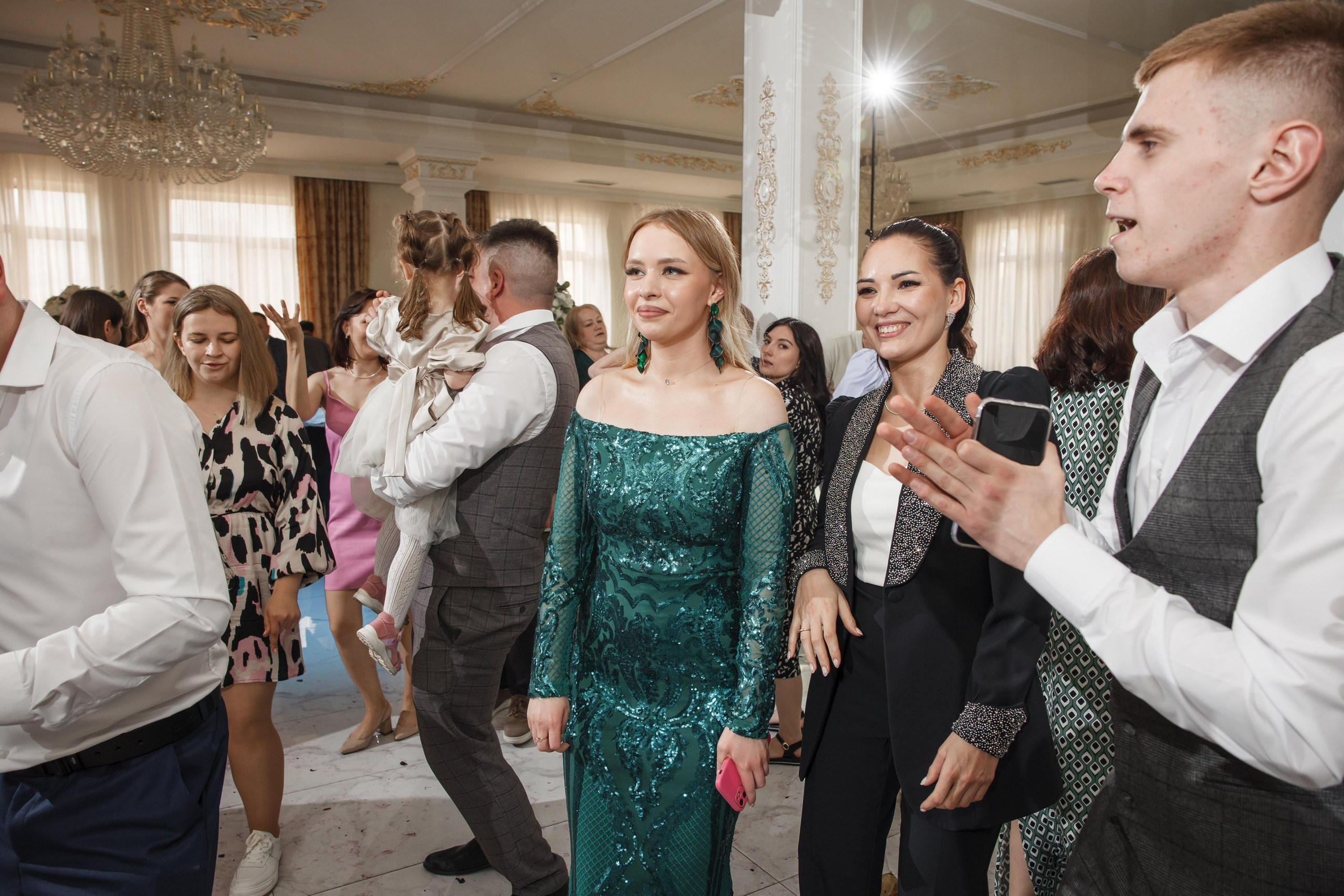 Фотосъемка татарской свадьбы. Свадебный и репортажный фотограф (Москва, Королев и другие)