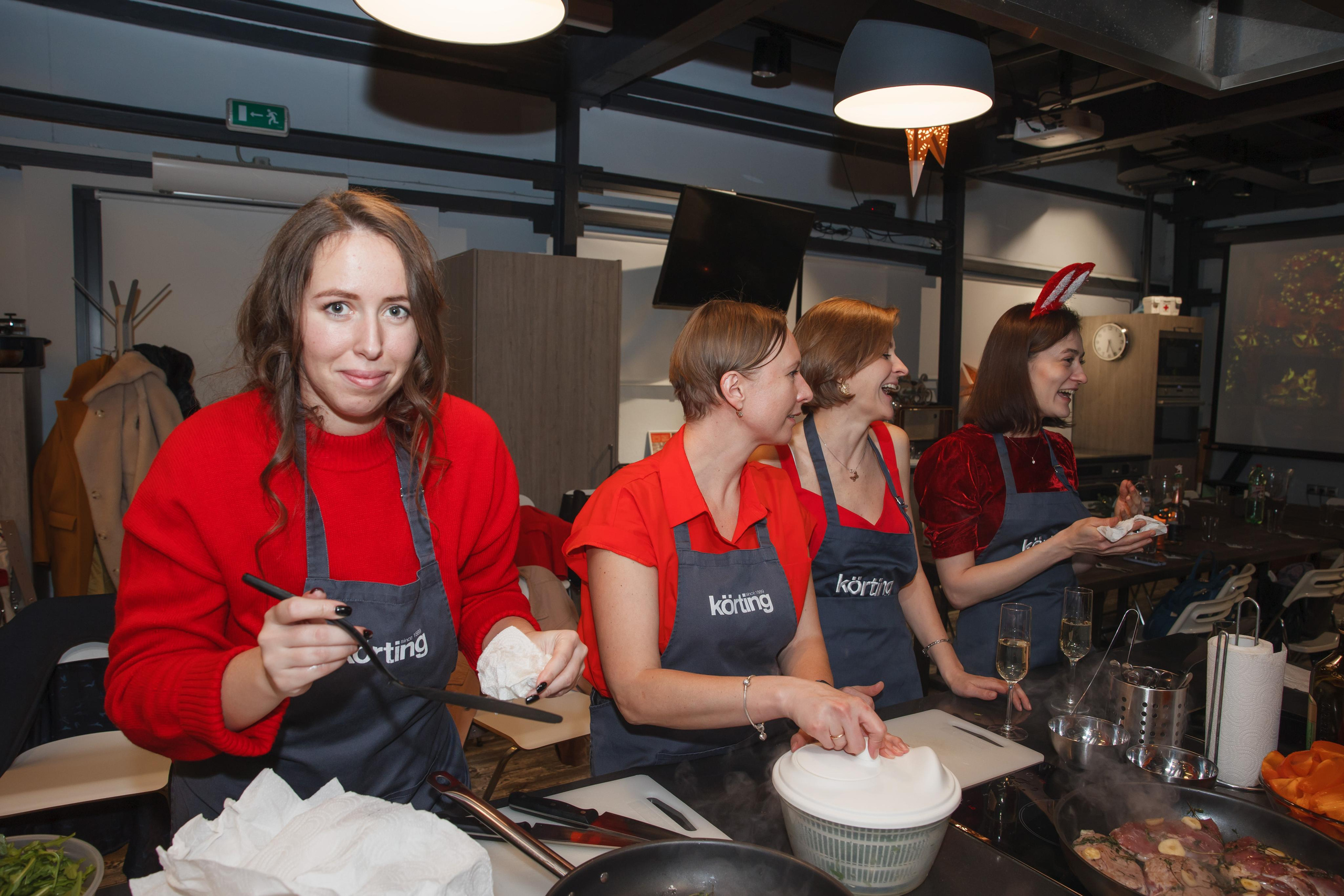 Фотосъемка корпоративного мастер-класса по приготовлению блюд. Свадебный и репортажный фотограф (Москва, Королев и другие)