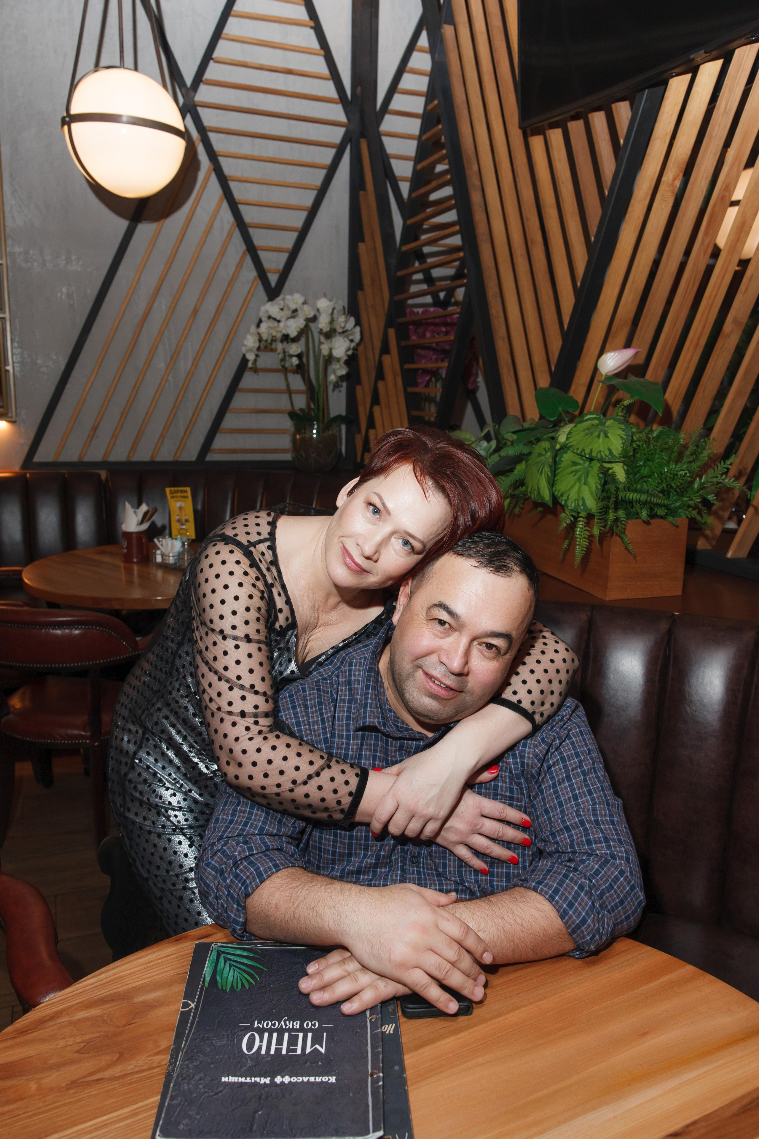 ДР, ресторан «Колбасофф», ТЦ «Красный кит». Свадебный и репортажный фотограф (Москва, Королев и другие)