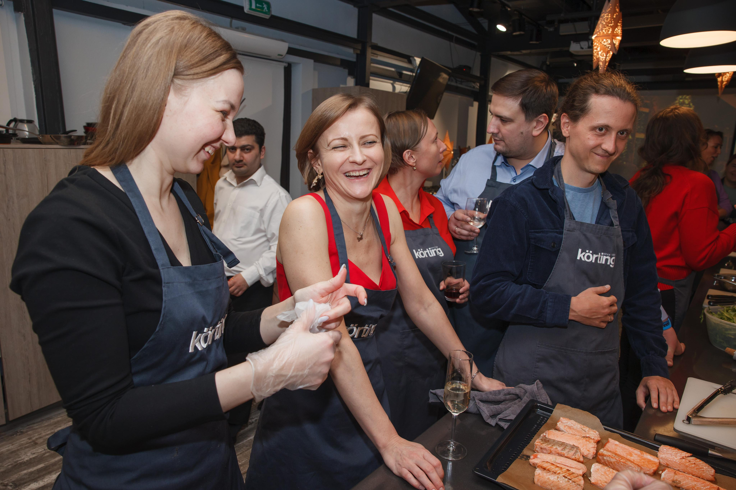 Фотосъемка корпоративного мастер-класса по приготовлению блюд. Свадебный и репортажный фотограф (Москва, Королев и другие)