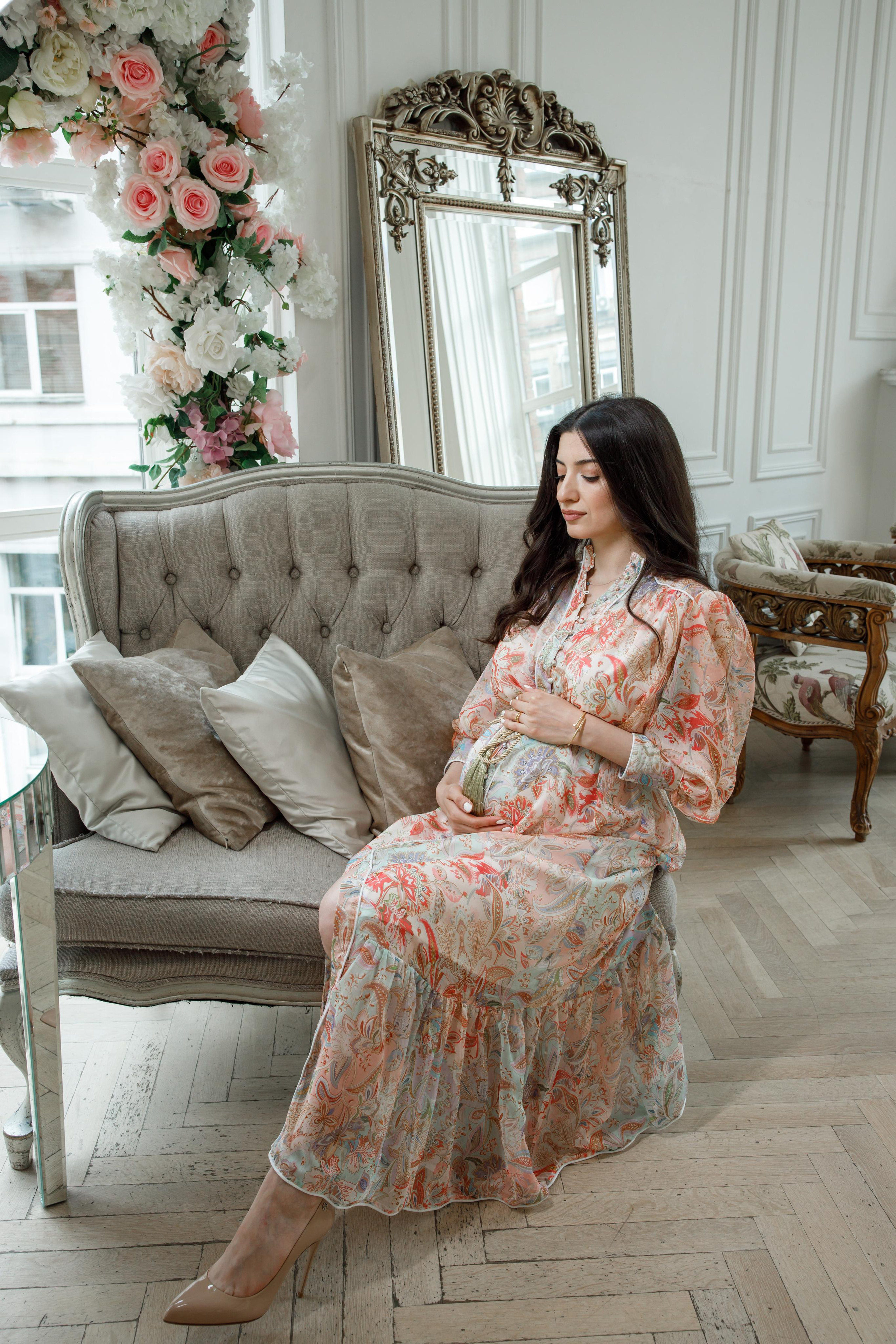 Фотосессия беременности в Famous Studios. Свадебный и репортажный фотограф (Москва, Королев и другие)