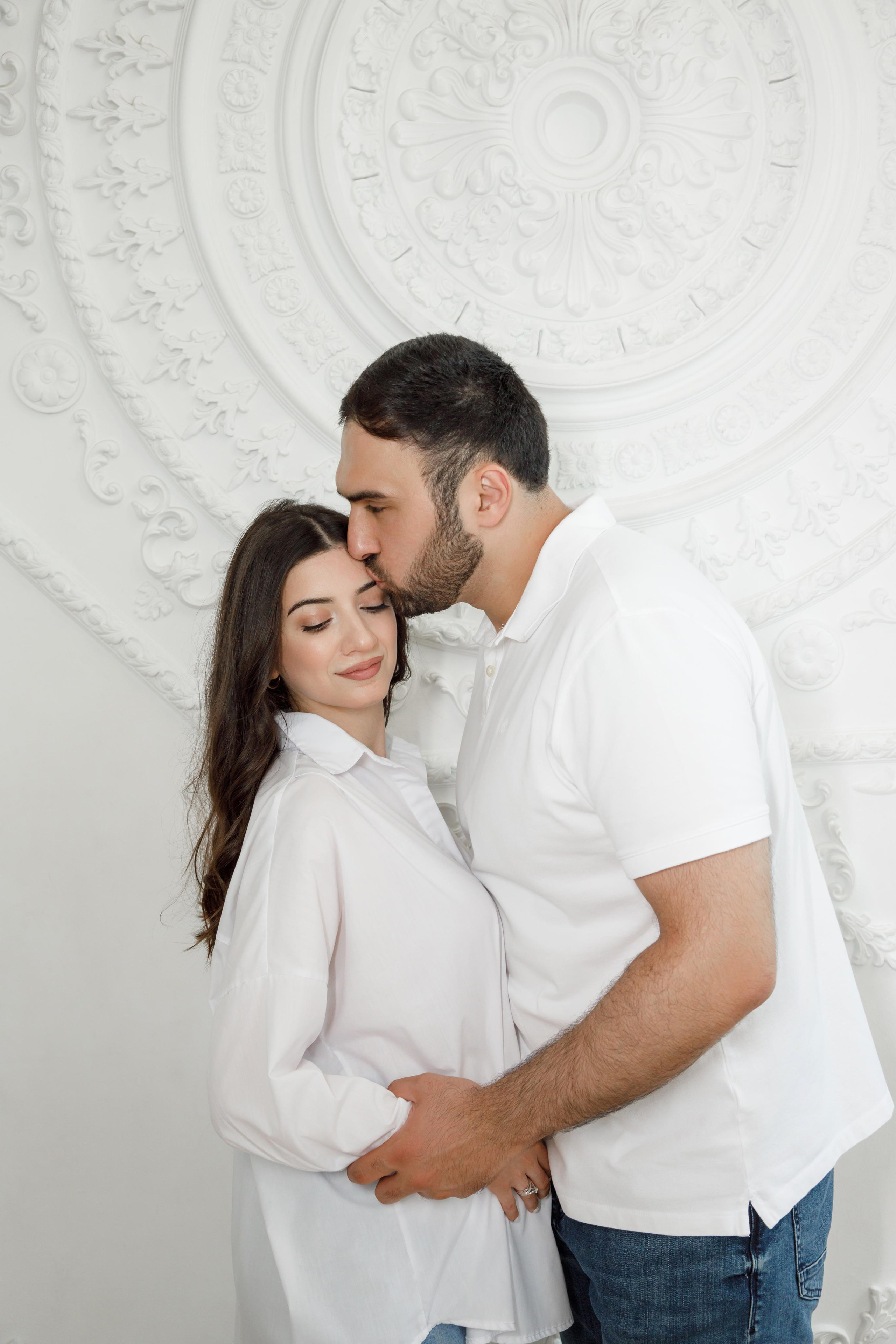 Фотосессия беременности в Famous Studios. Свадебный и репортажный фотограф (Москва, Королев и другие)