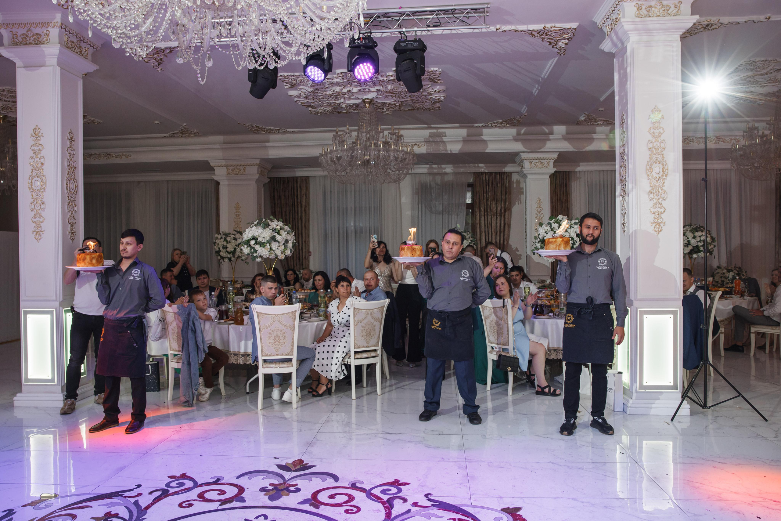 Фотосъемка татарской свадьбы. Свадебный и репортажный фотограф (Москва, Королев и другие)