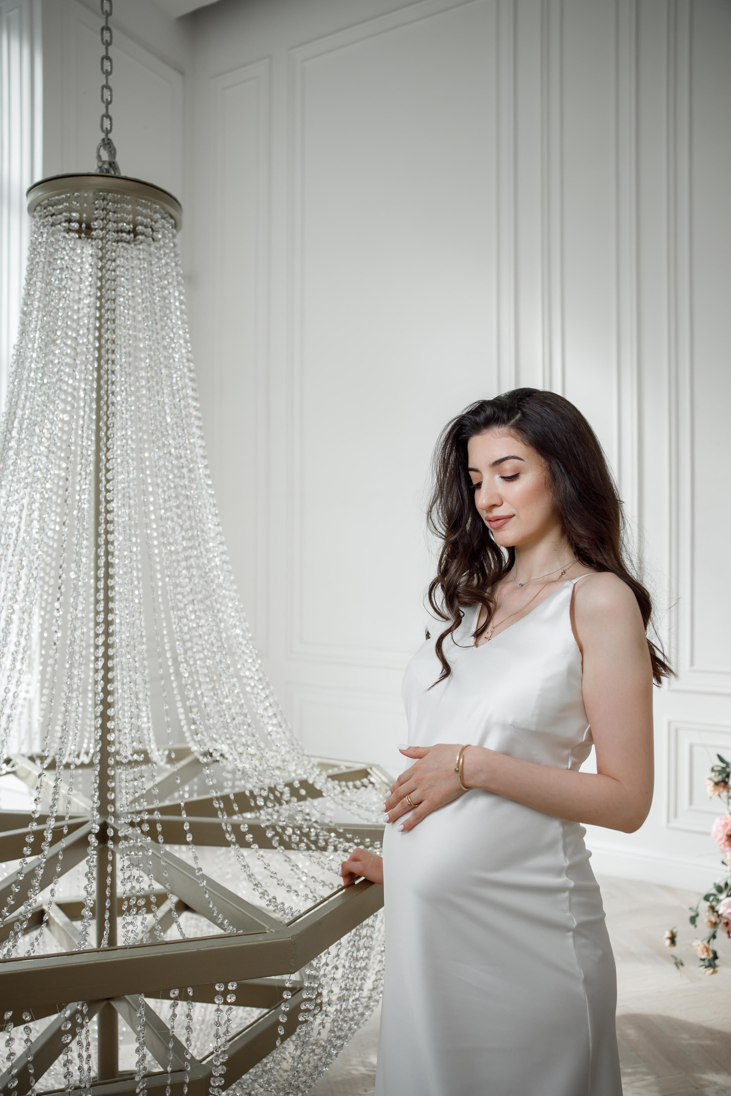 Фотосессия беременности в Famous Studios. Свадебный и репортажный фотограф (Москва, Королев и другие)