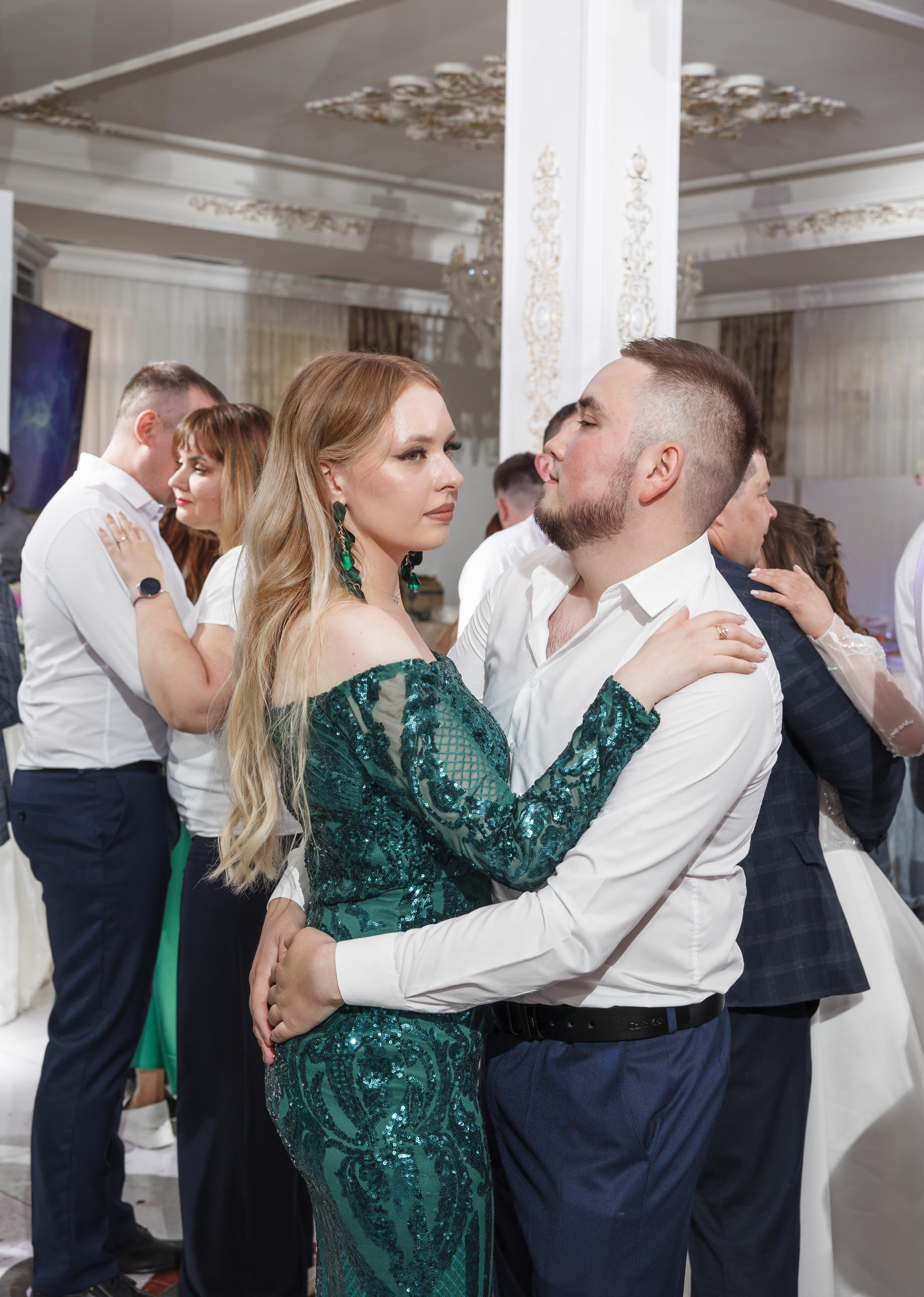 Фотосъемка татарской свадьбы. Свадебный и репортажный фотограф (Москва, Королев и другие)