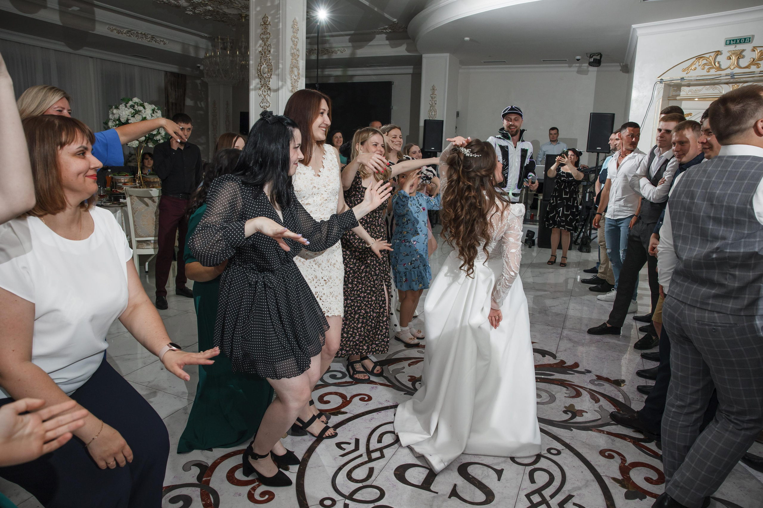 Фотосъемка татарской свадьбы. Свадебный и репортажный фотограф (Москва, Королев и другие)