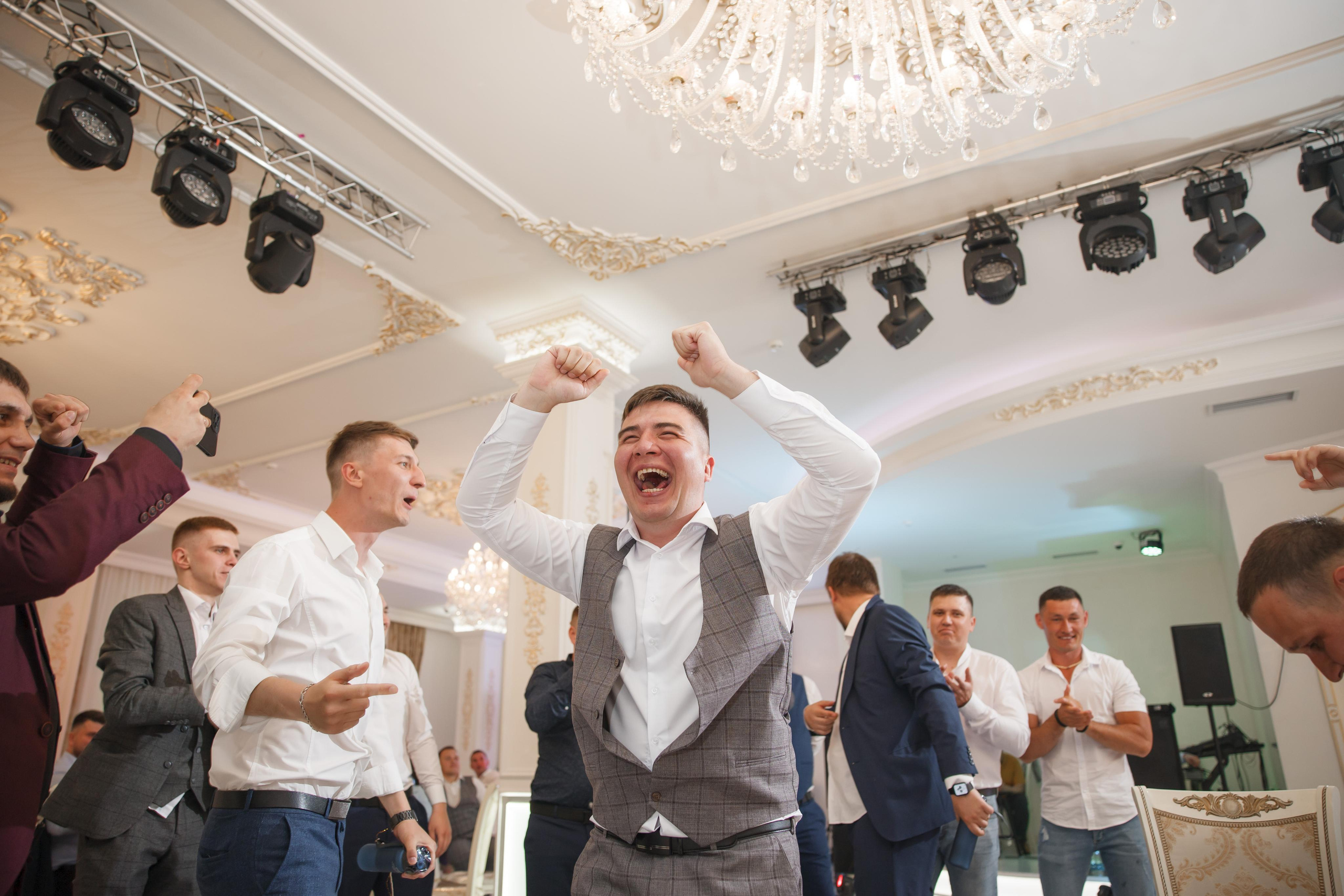 Фотосъемка татарской свадьбы. Свадебный и репортажный фотограф (Москва, Королев и другие)