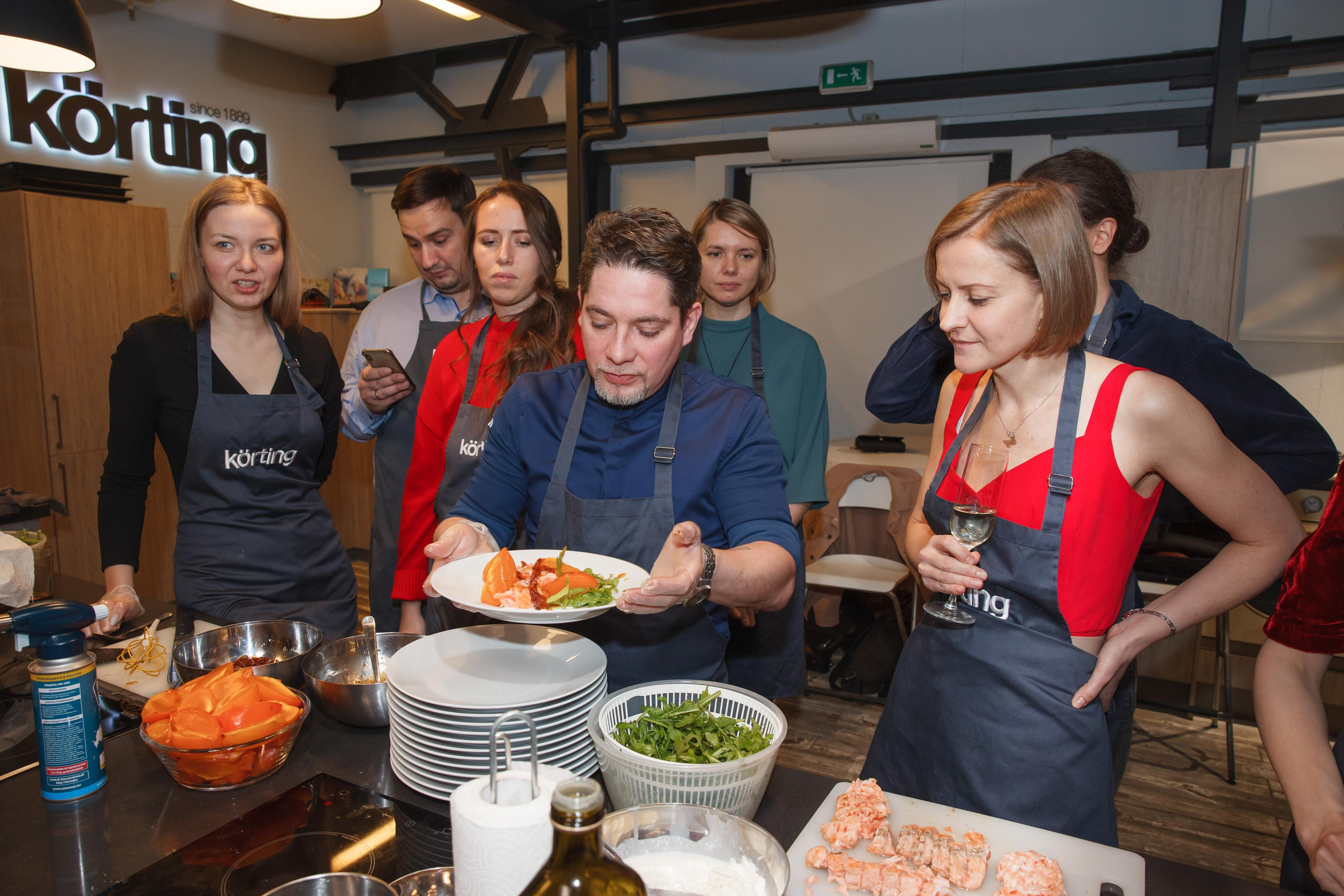 Фотосъемка корпоративного мастер-класса по приготовлению блюд. Свадебный и репортажный фотограф (Москва, Королев и другие)