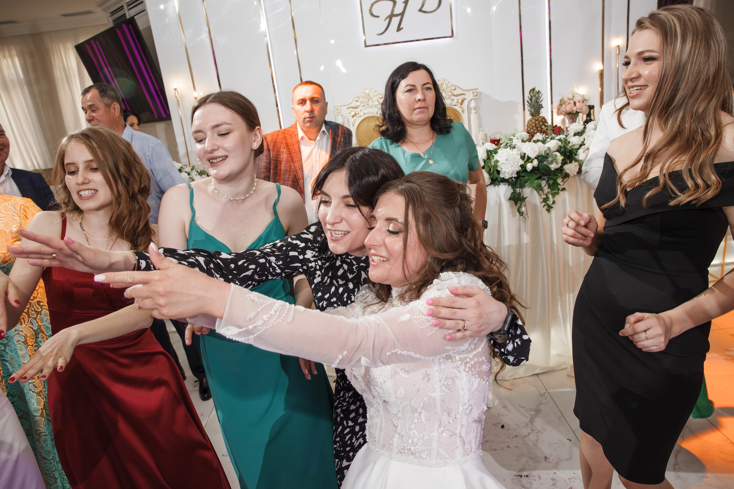 Фотосъемка татарской свадьбы. Свадебный и репортажный фотограф (Москва, Королев и другие)