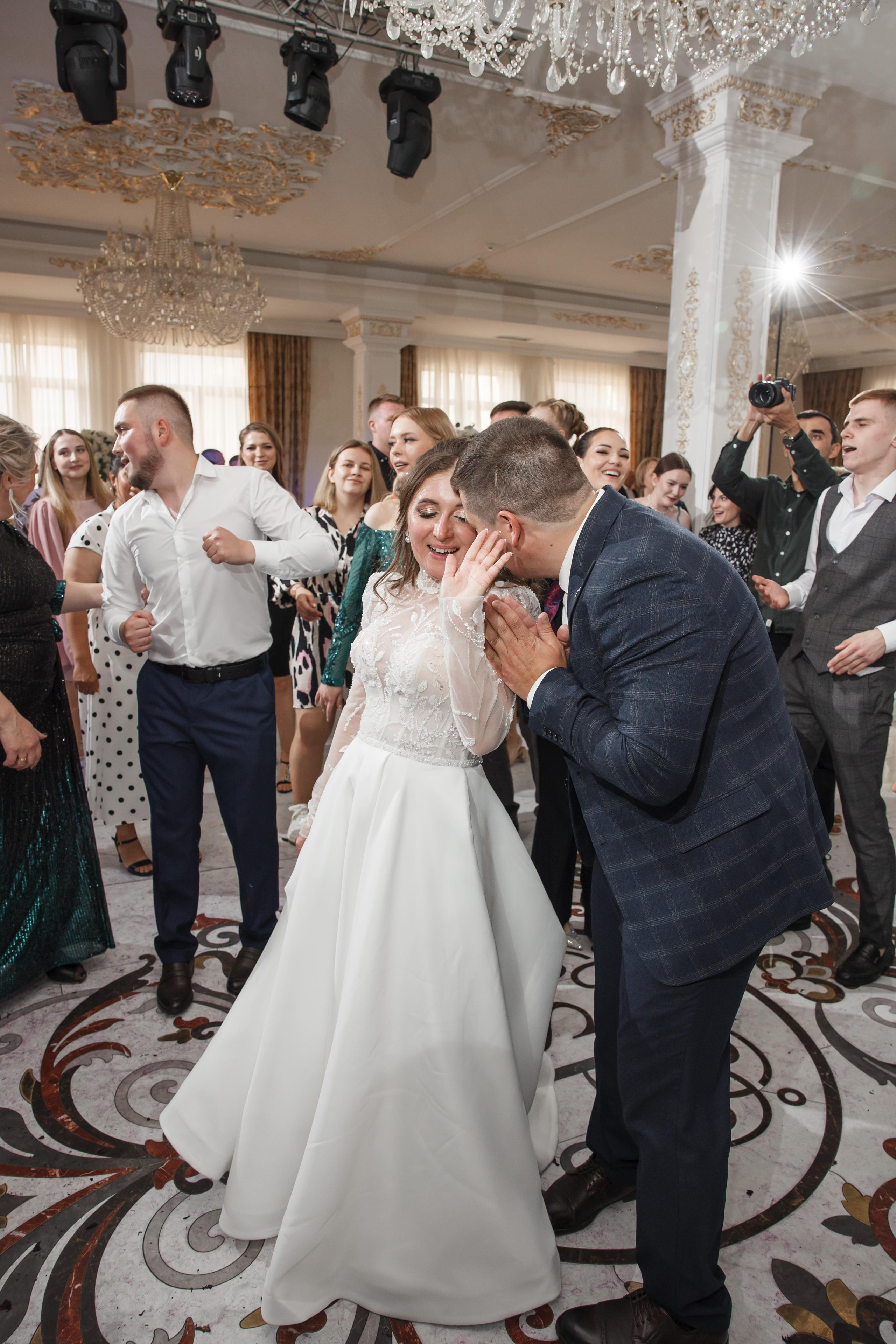 Фотосъемка татарской свадьбы. Свадебный и репортажный фотограф (Москва, Королев и другие)