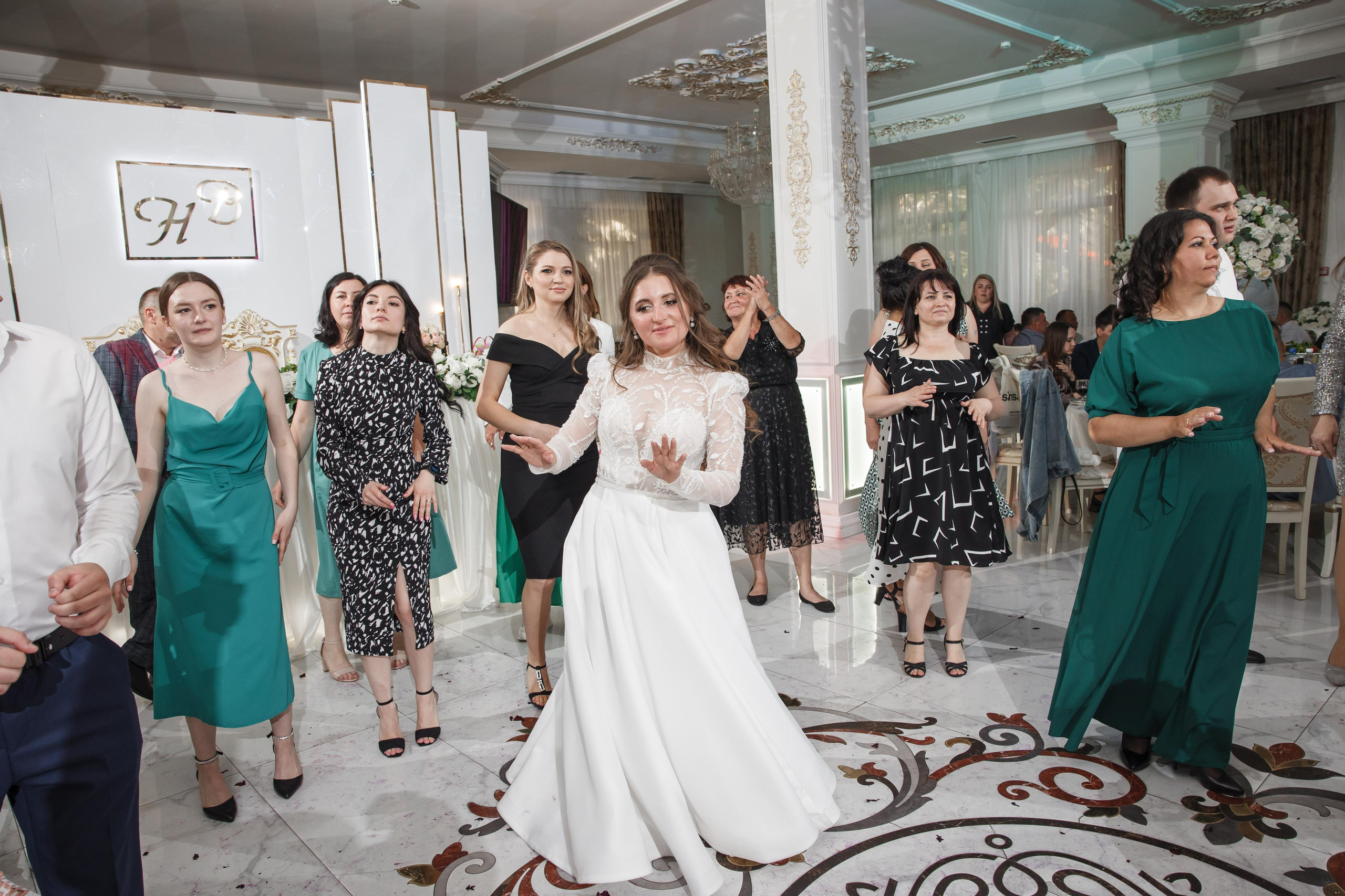 Фотосъемка татарской свадьбы. Свадебный и репортажный фотограф (Москва, Королев и другие)