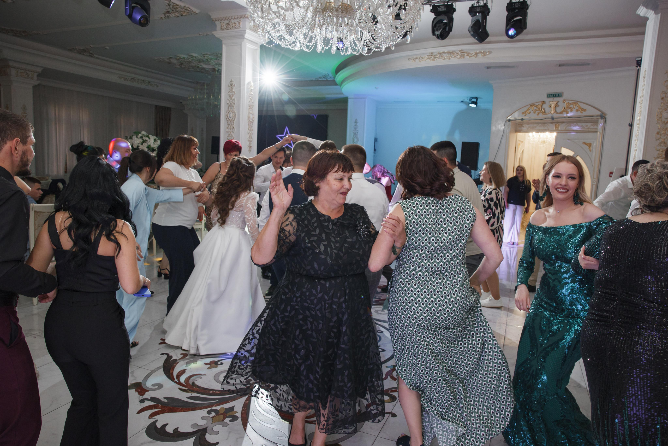 Фотосъемка татарской свадьбы. Свадебный и репортажный фотограф (Москва, Королев и другие)