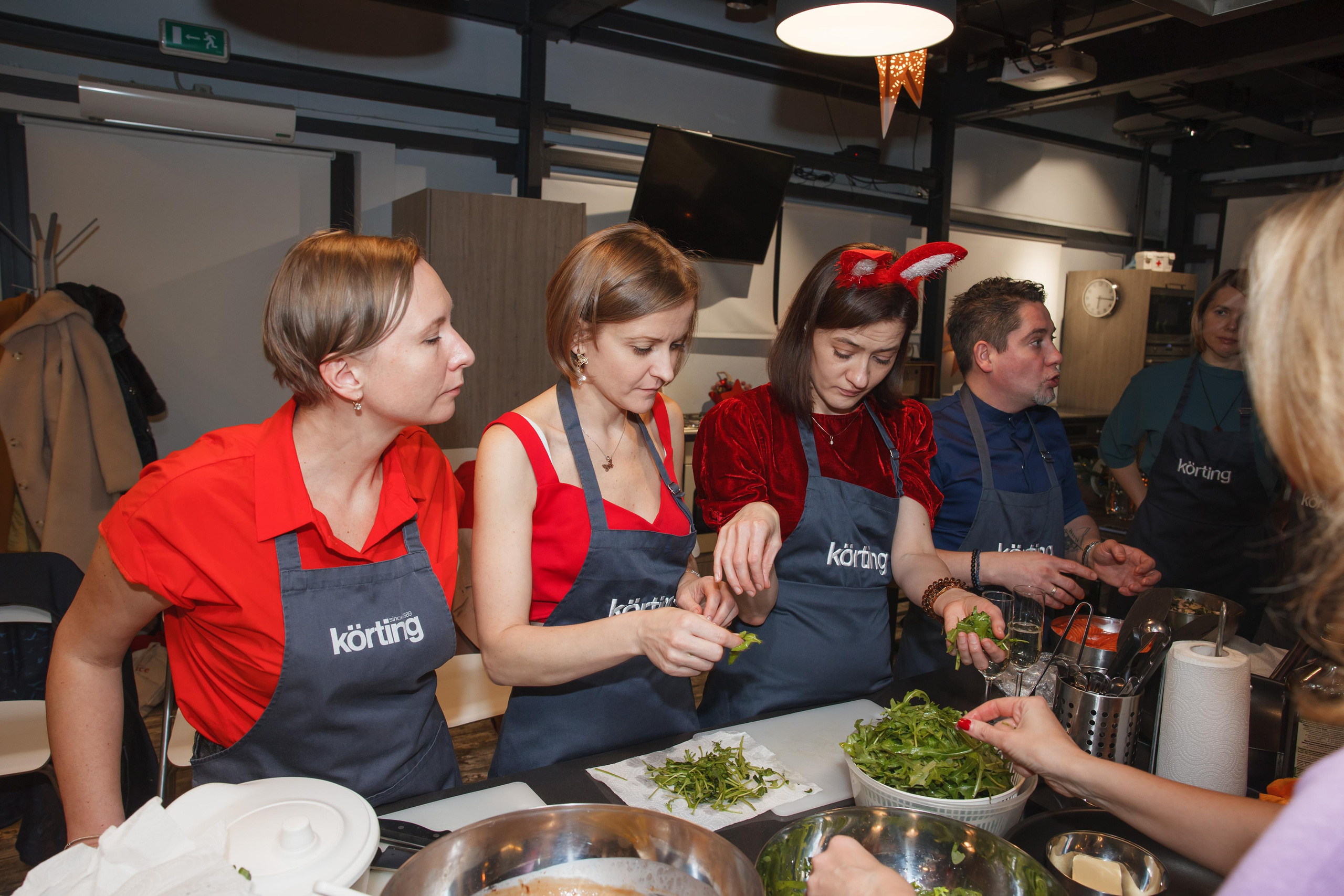 Фотосъемка корпоративного мастер-класса по приготовлению блюд. Свадебный и репортажный фотограф (Москва, Королев и другие)