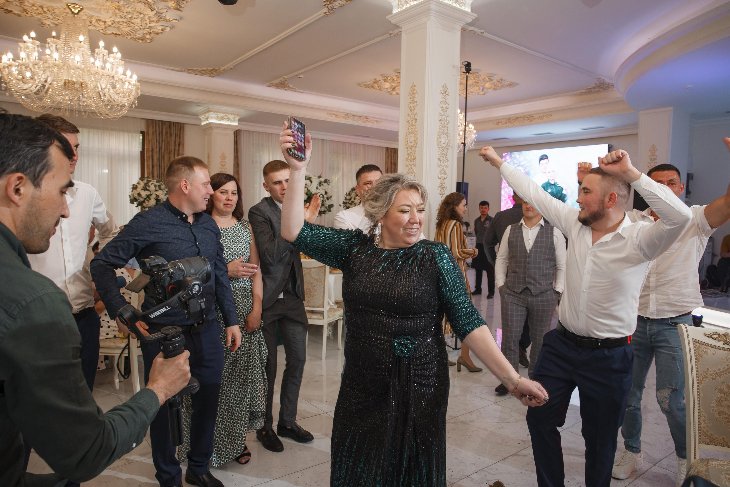 Фотосъемка татарской свадьбы. Свадебный и репортажный фотограф (Москва, Королев и другие)