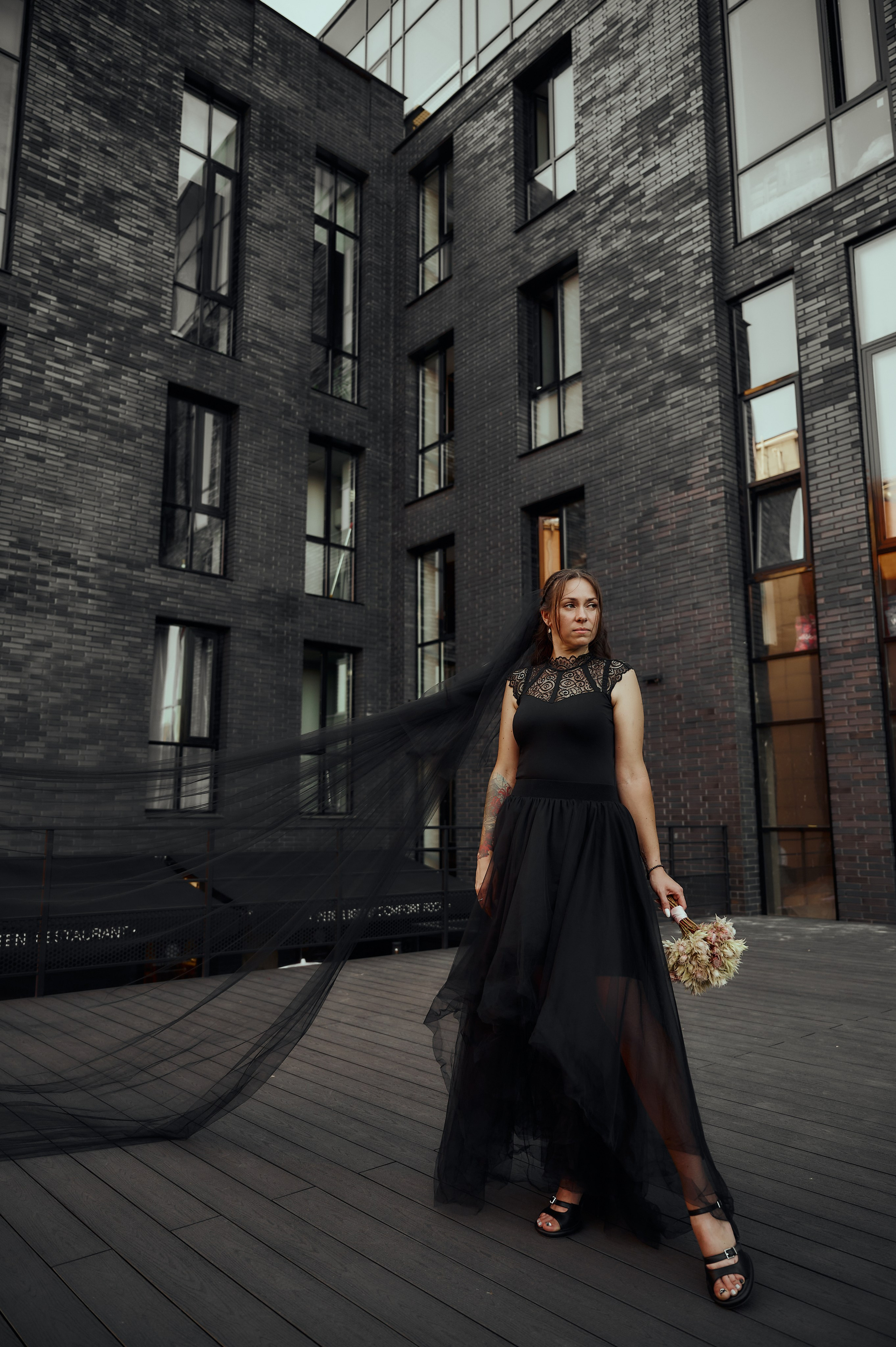 Свадебная фотосессия в Туле в черном. Свадебный фотограф в Туле Никита Беляев