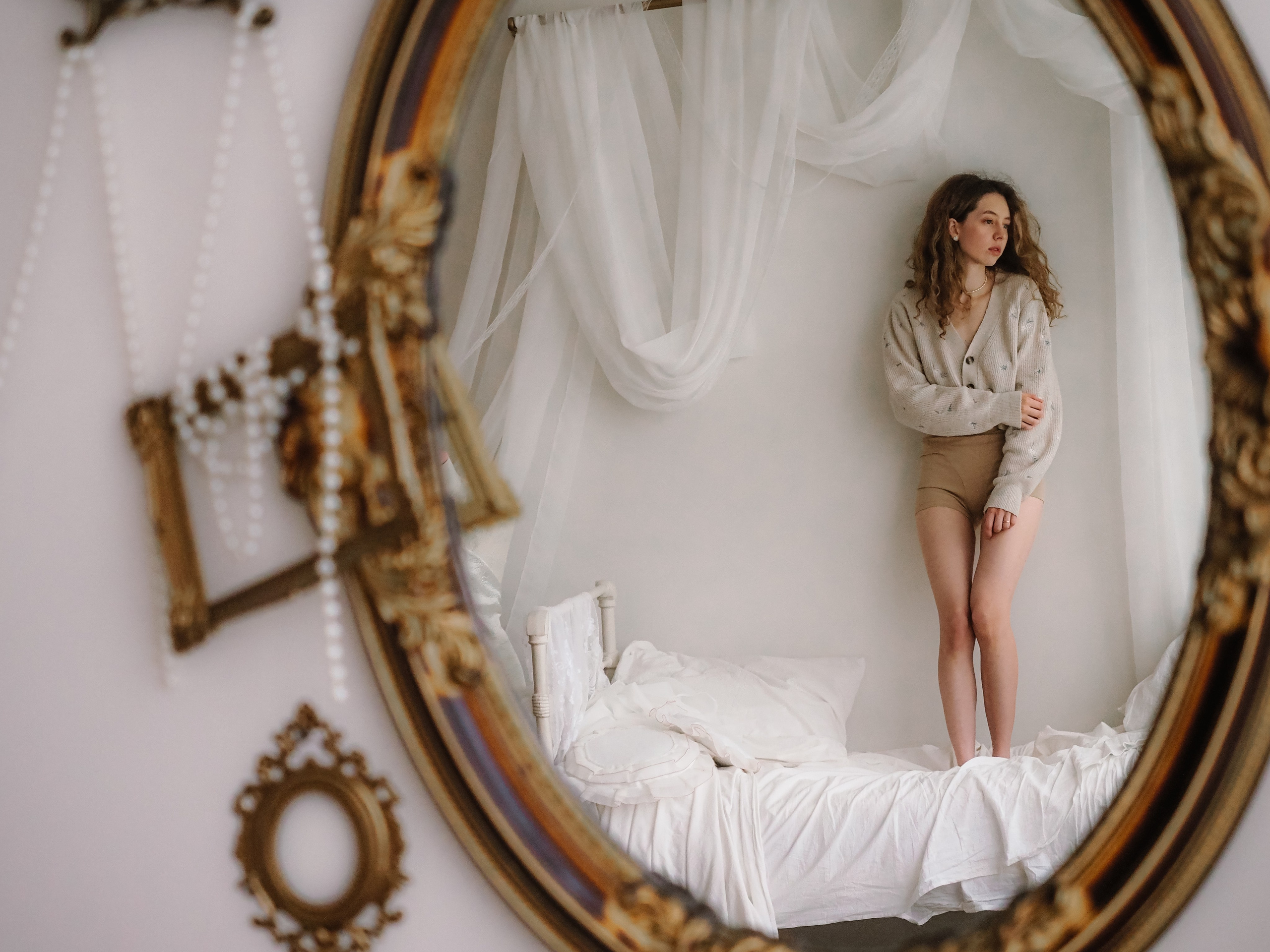 Утро и аромат персиков. Фотограф Рязань. Семейный Свадебный фотограф