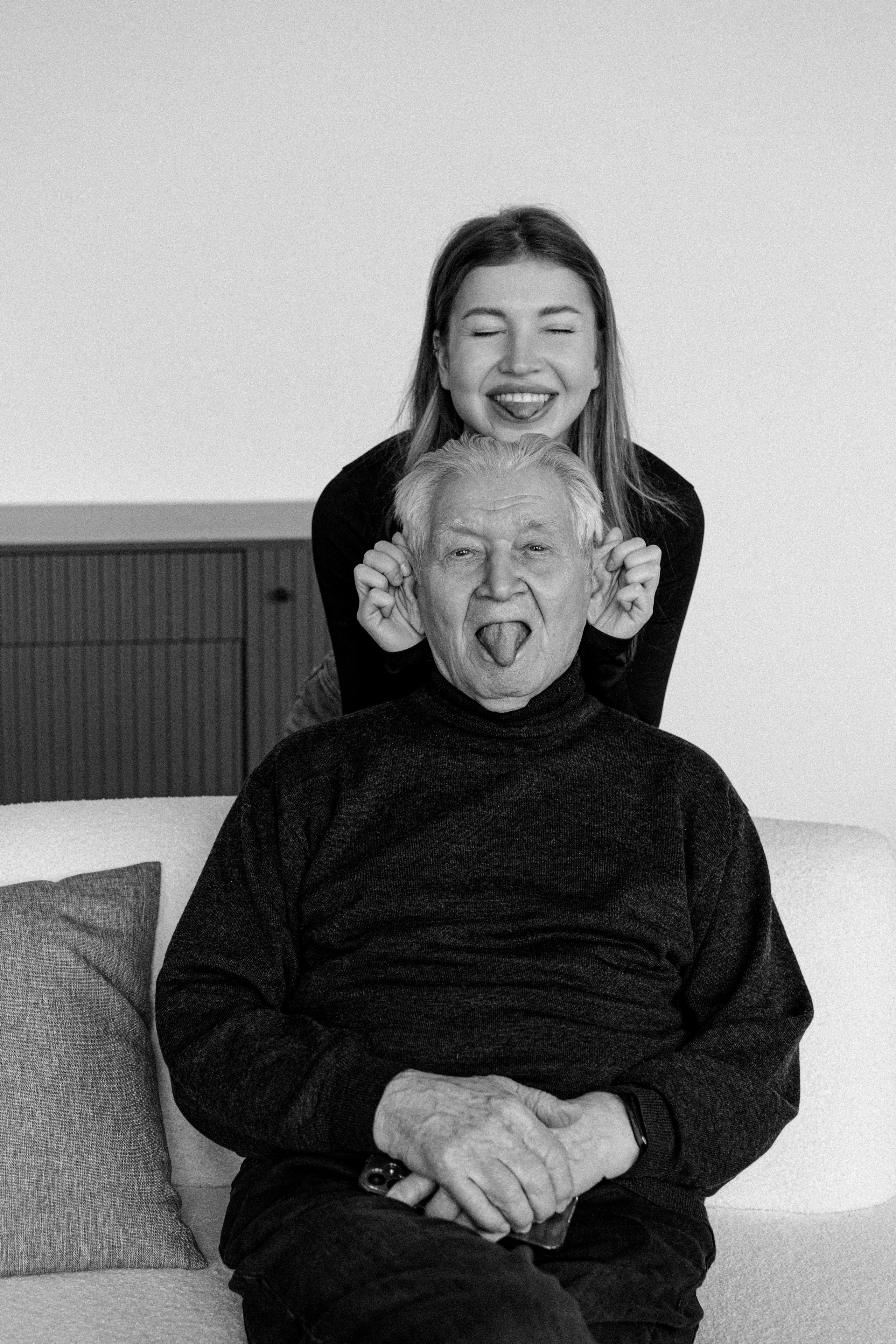 Анастасия и дедушка. Свадебный и семейный фотограф в Калининграде Анастасия Гриценко