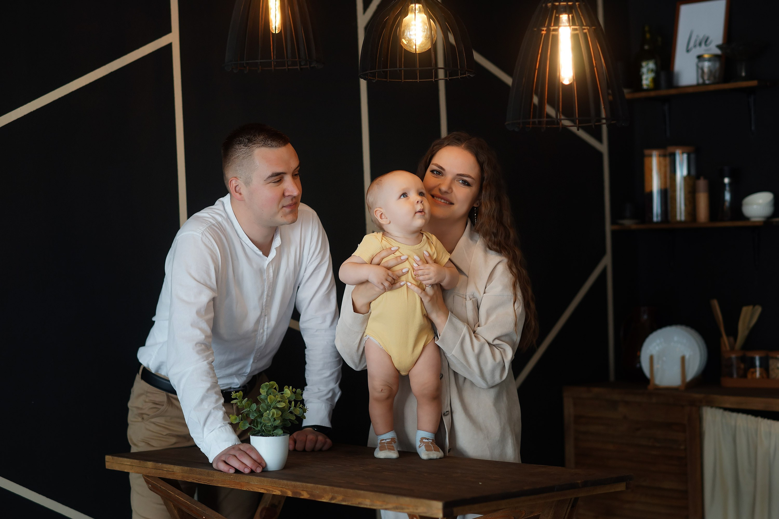 Семейная съёмка в студии. Семейный фотограф г. Новокузнецк Юлия Машникова