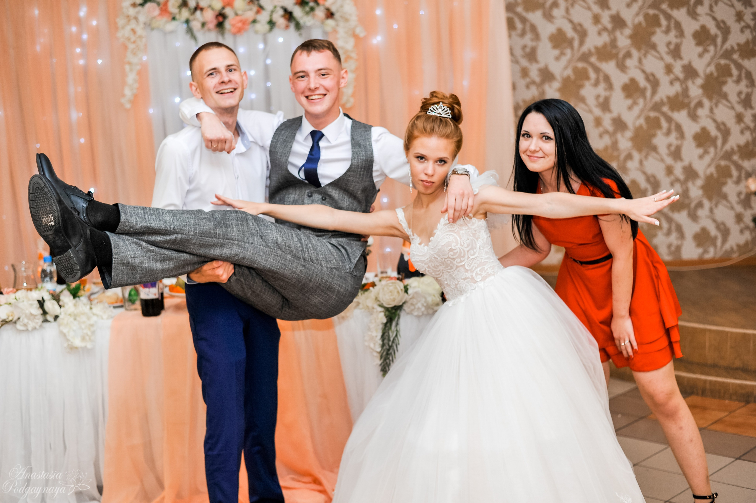 Мероприятия, свадебный репортаж. Семейный и женский фотограф, контент фотосессия в Екатеринбурге