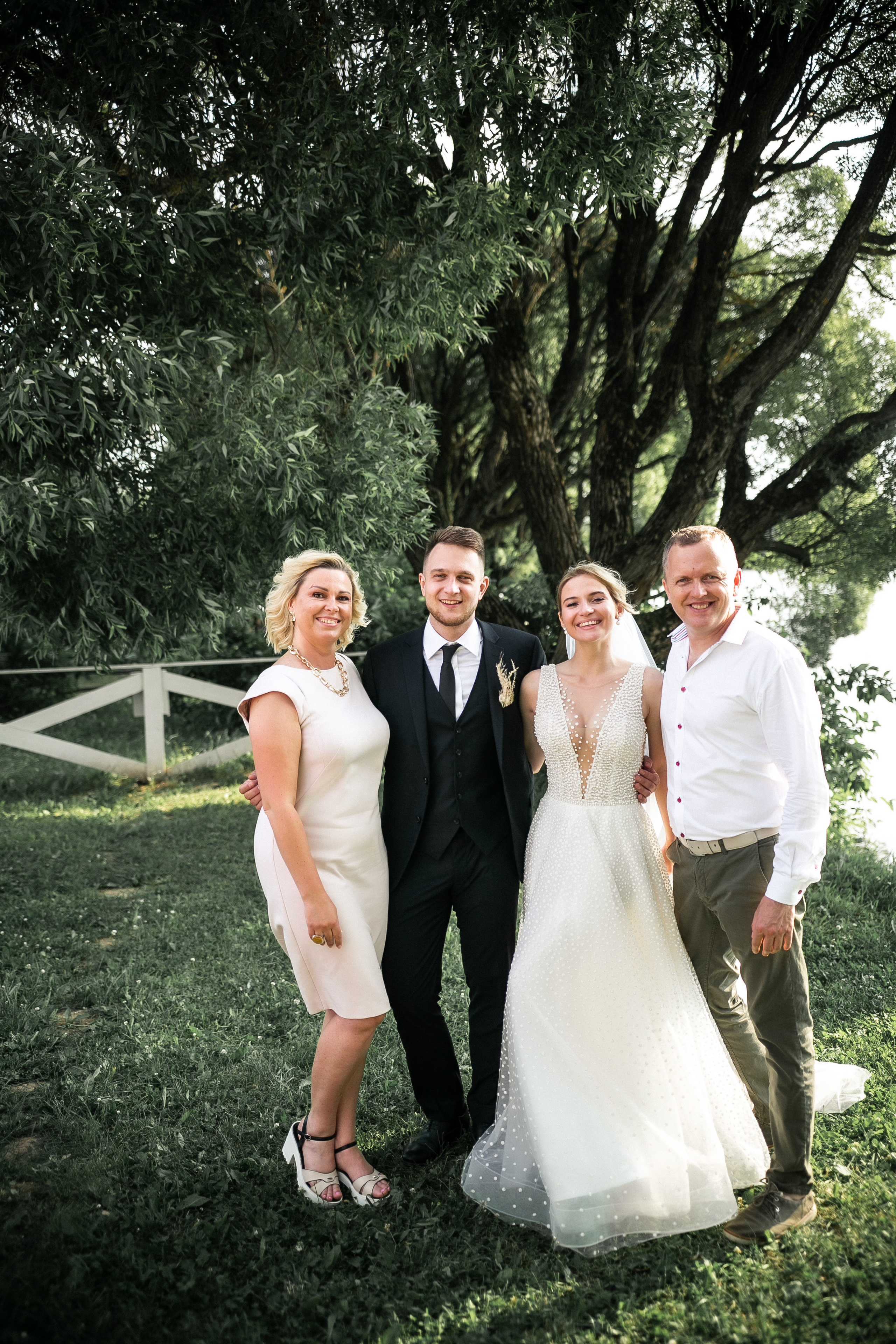 E & M. Photographer Vlad Boytsoff