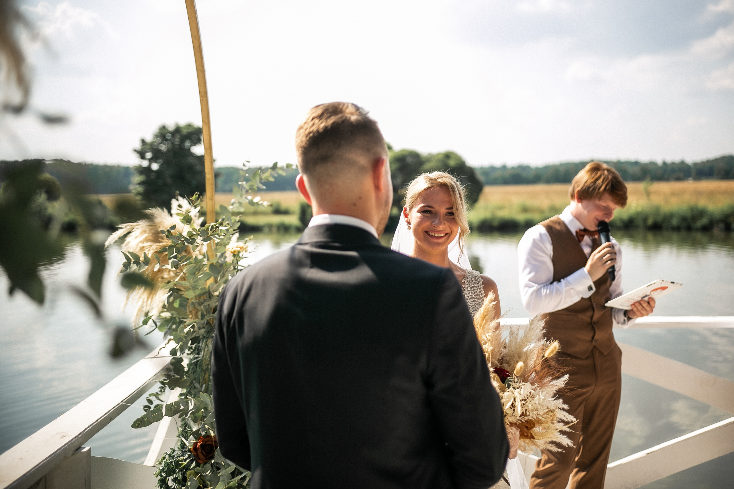 E & M. Photographer Vlad Boytsoff