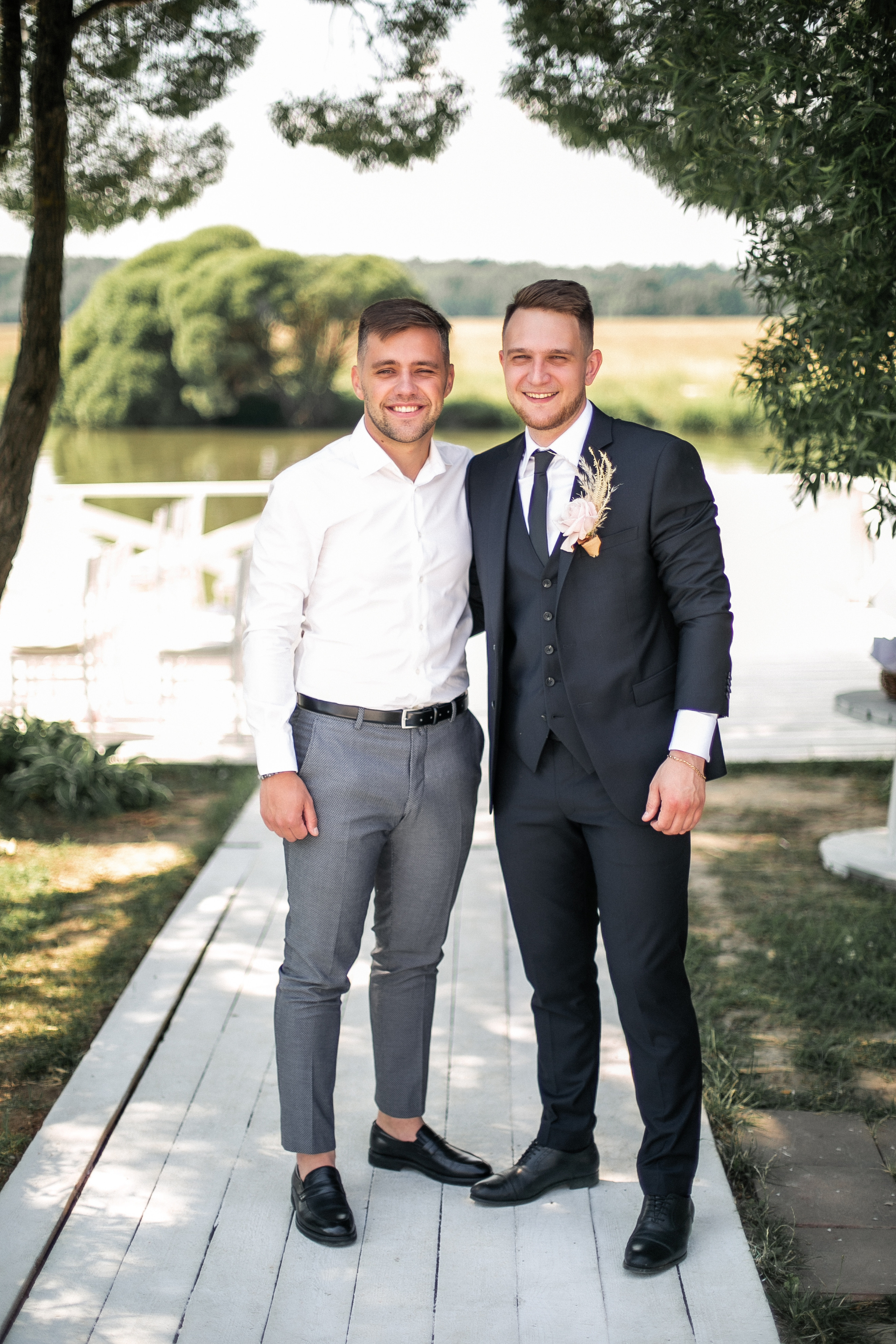 E & M. Photographer Vlad Boytsoff