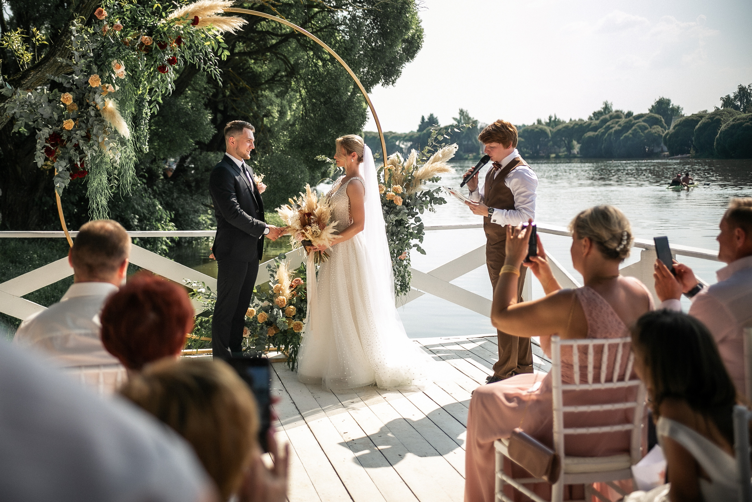 E & M. Photographer Vlad Boytsoff