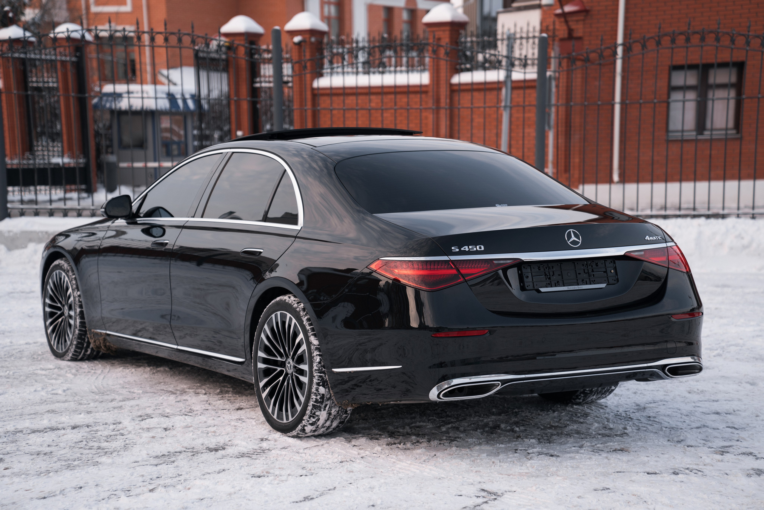 Mercedes-Benz S450. Идеальные портреты для соцсетей — Фотограф Ленар