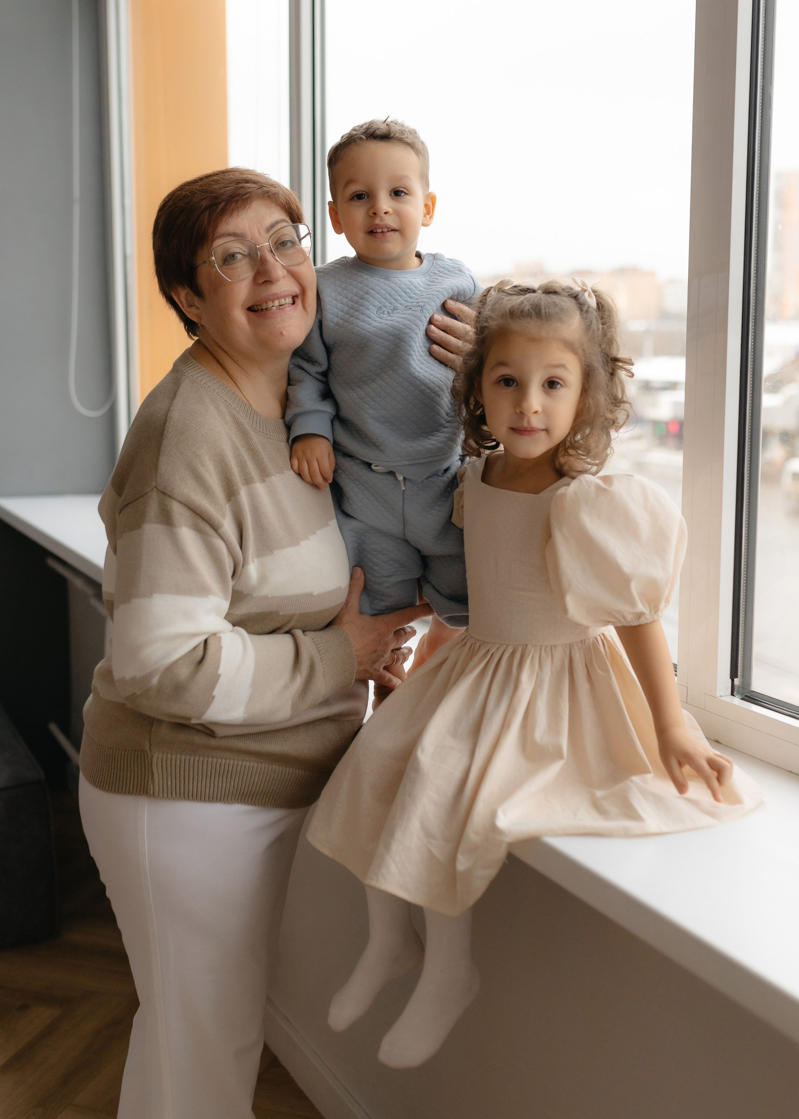 Семейная новогодняя съемка в студии. Семейный и портретный фотограф Нижний Новгород