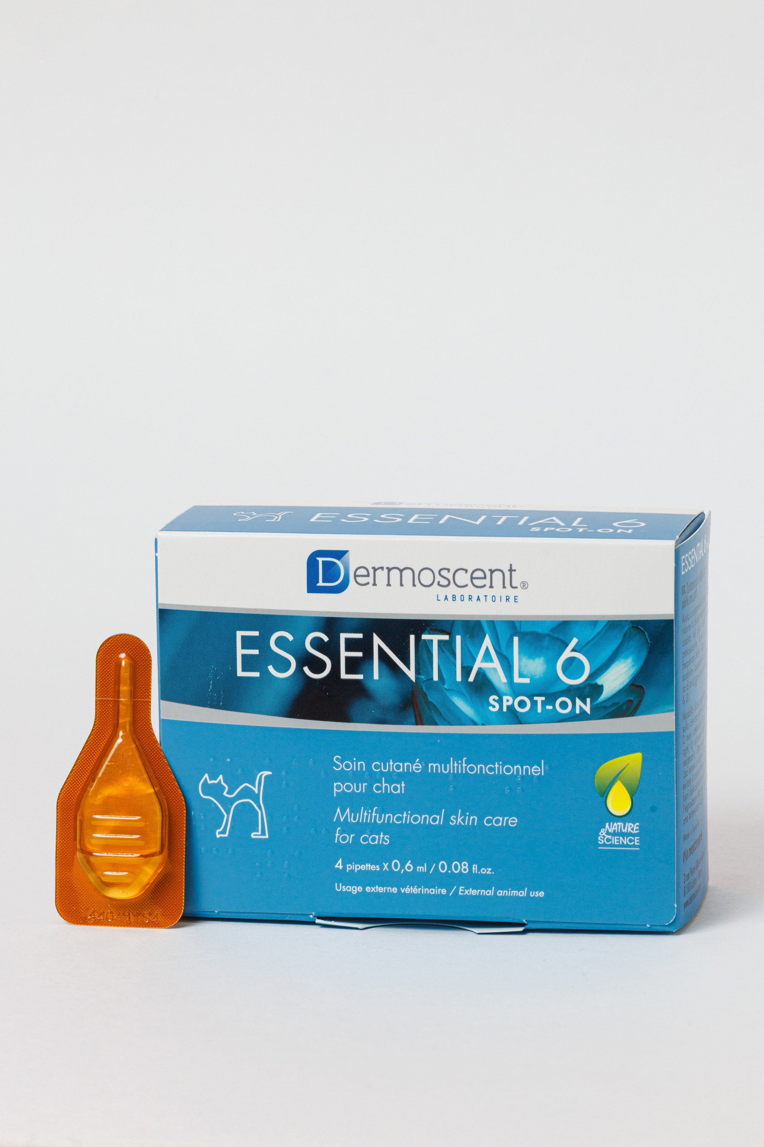 Уход для домашних питомцев. Фотограф Иван Пичушкин