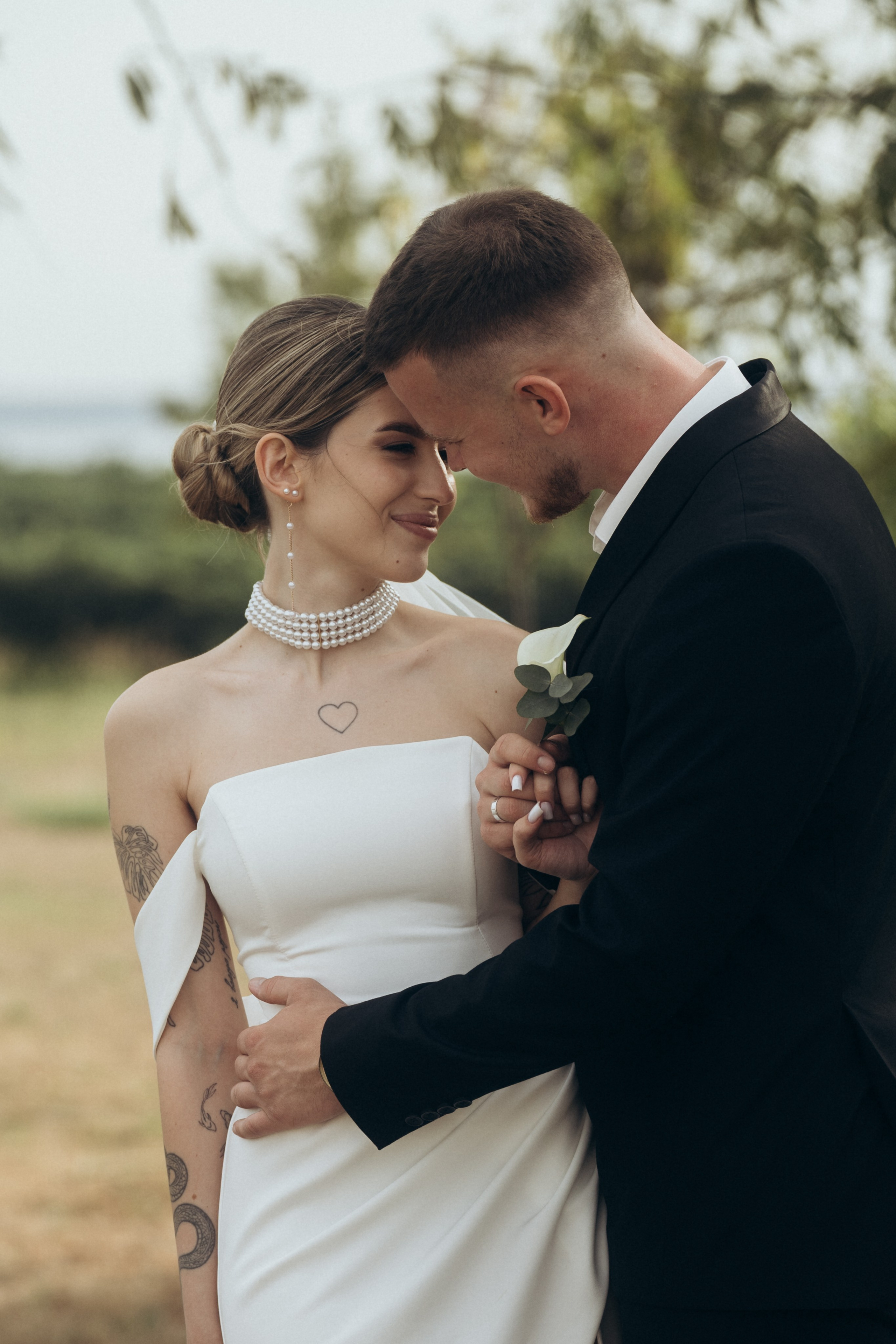 Свадебные эмоции на фоне бесконечных виноградных полей